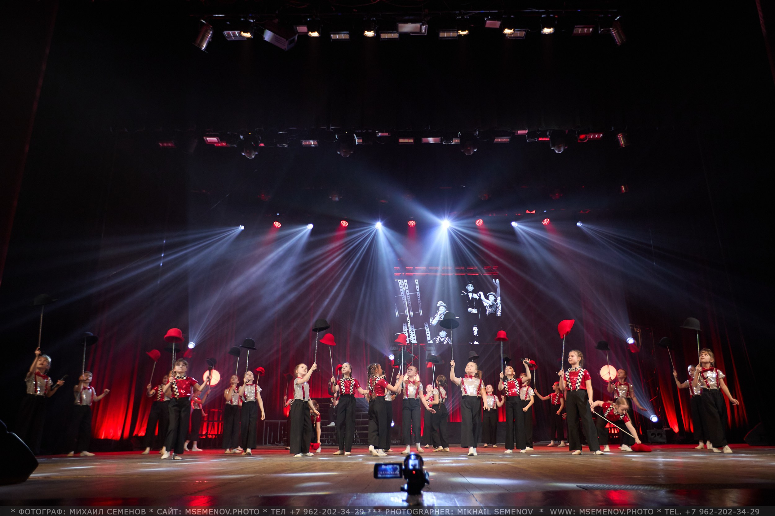 35-летие «Веселая семейка». Фотограф, фотопроекты Михаила Семенова в Ярославле. Фотошкола