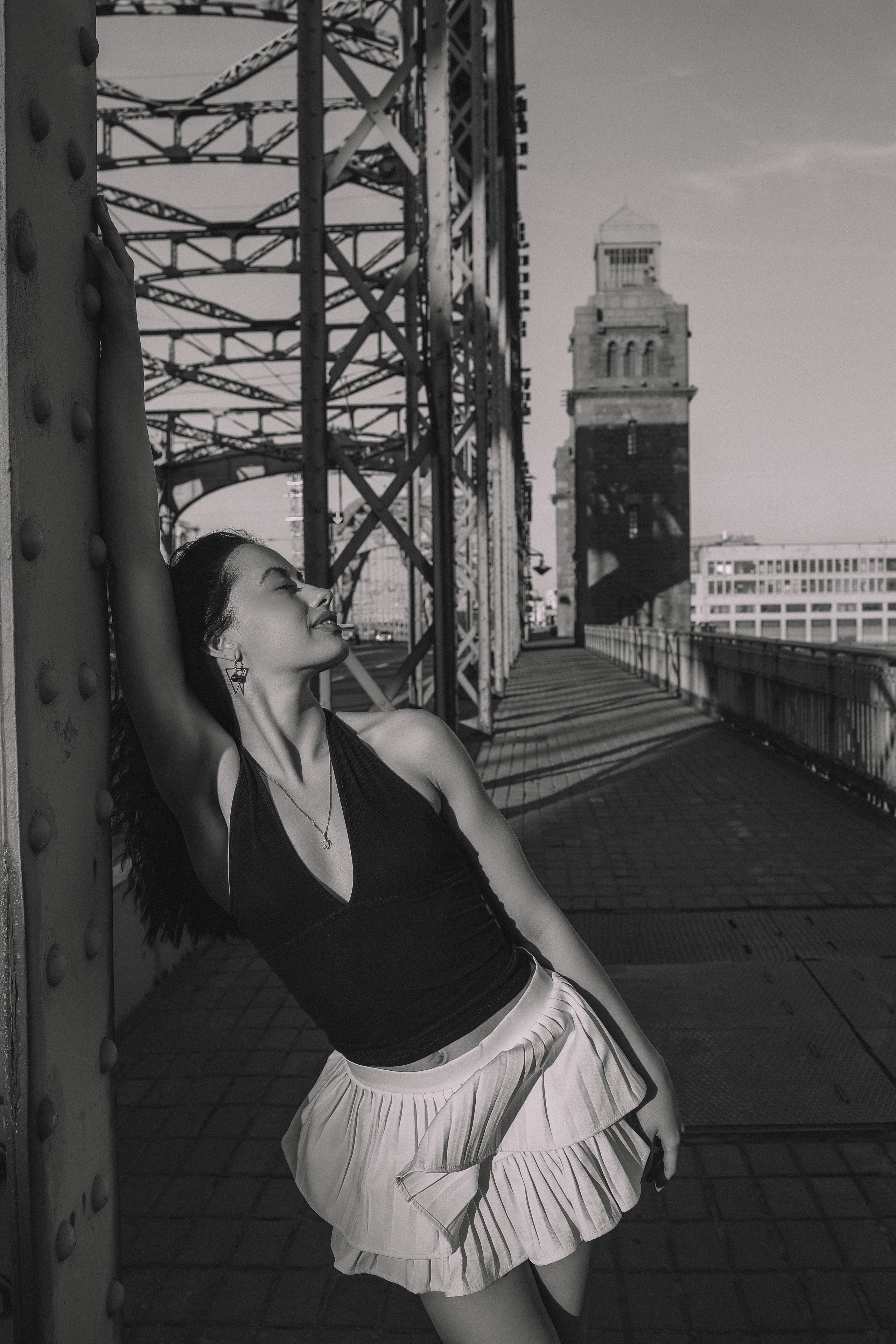 Фотосессия на Большеохтинском мосту на закате — Алия | Фотограф в СПб