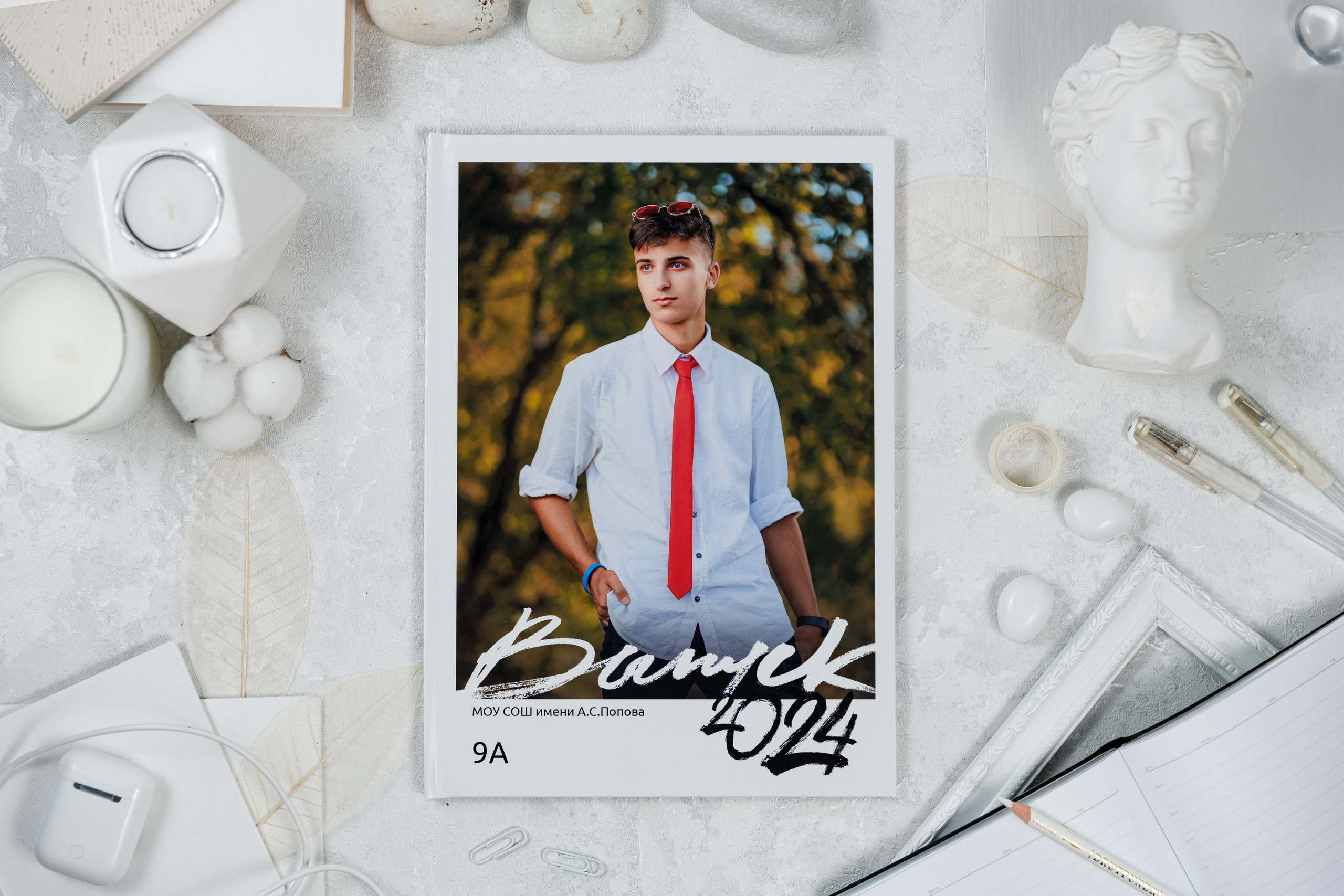 Персональные альбомы 9, 11 класс. Семейный и детский фотограф Комина Елена, Власиха, Одинцово