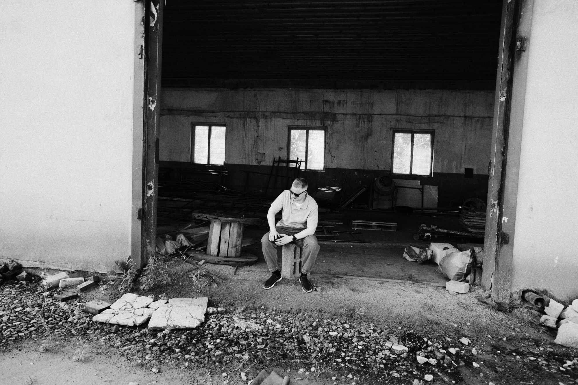 Мужской фотограф Тюмень | Уличная фотосессия и портреты