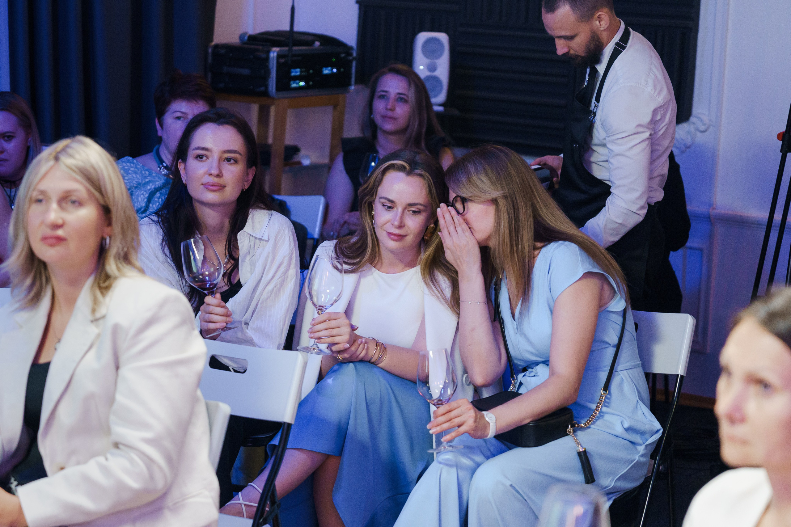 МЕДИА СЕКРЕТЫ на крыше. Свадебный фотограф в Москве и Подмосковье Виктор Одинцов