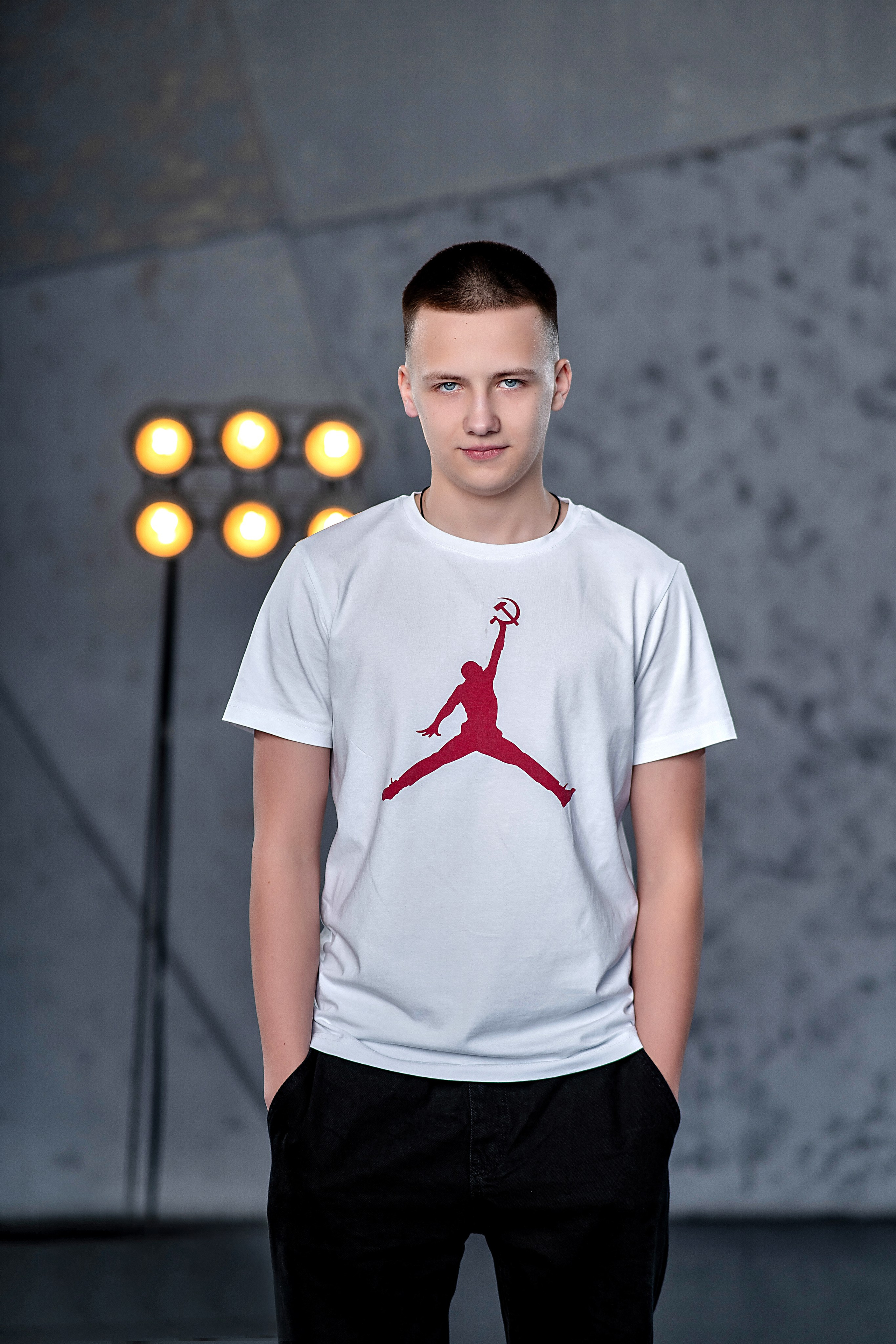 Выпускные (школьные) альбомы (книги) в Ростове-на-Дону. Современные Выпускные Альбомы в Ростове-на-Дону