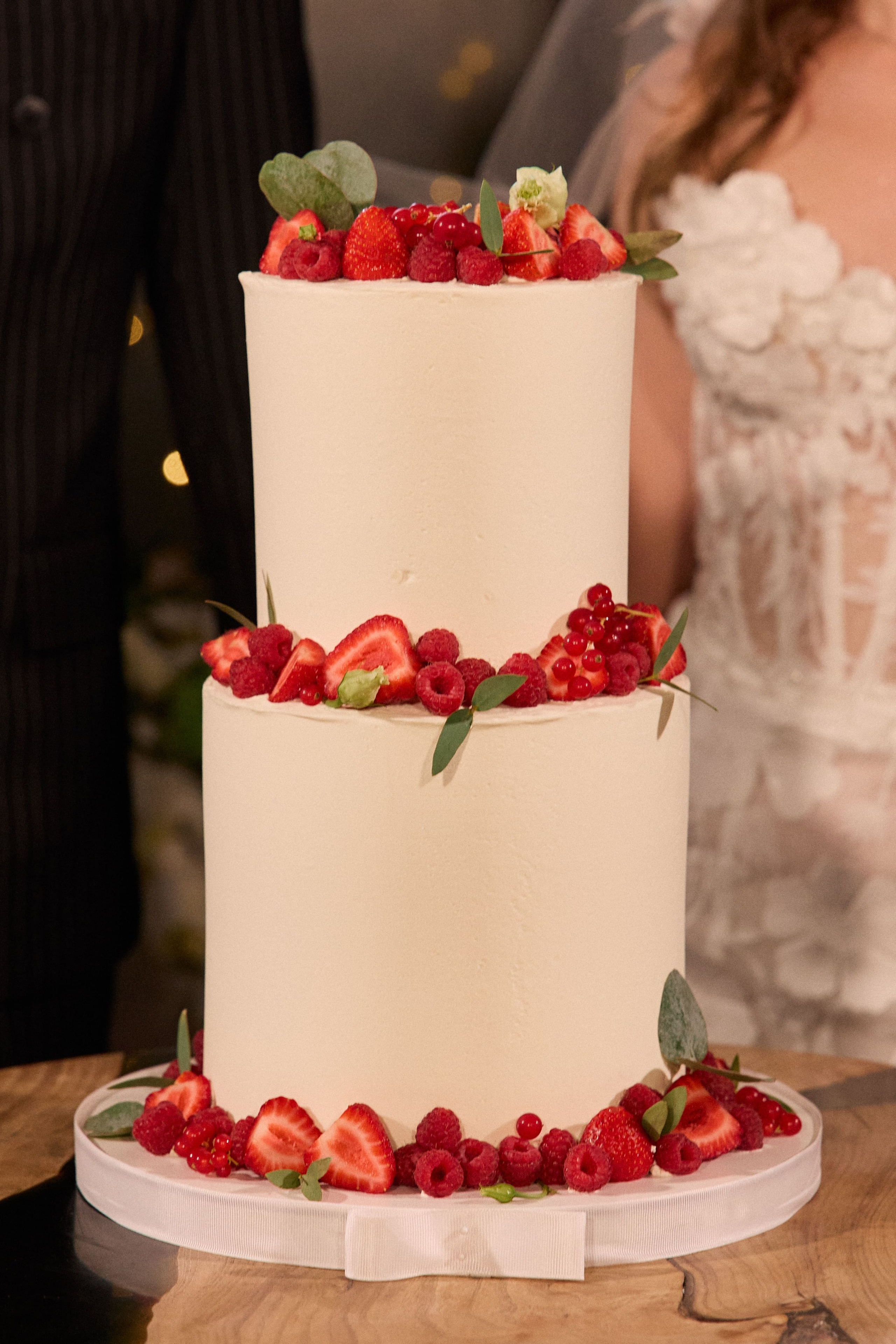 Торт Хмельницкая. Подрядчики и друзья сети свадебных площадок House for wedding