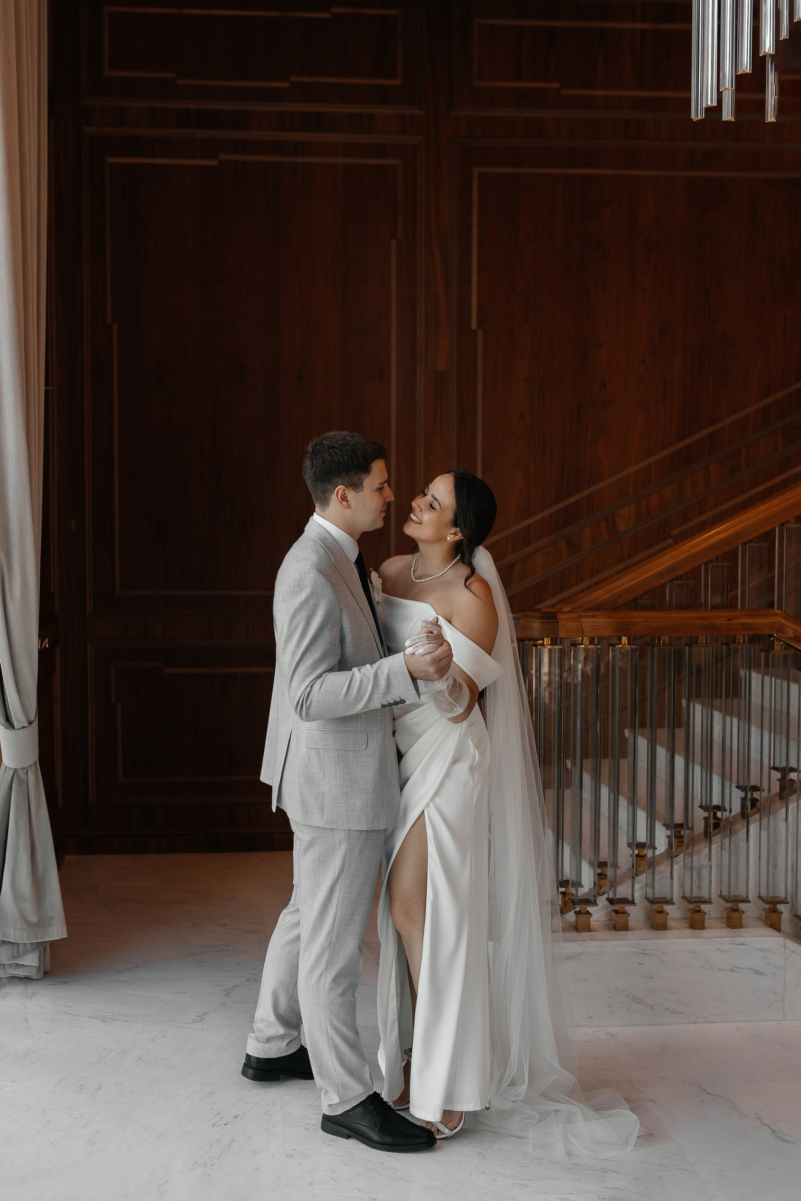 Свадебная фотосессия в отеле Marriott Imperial Plaza