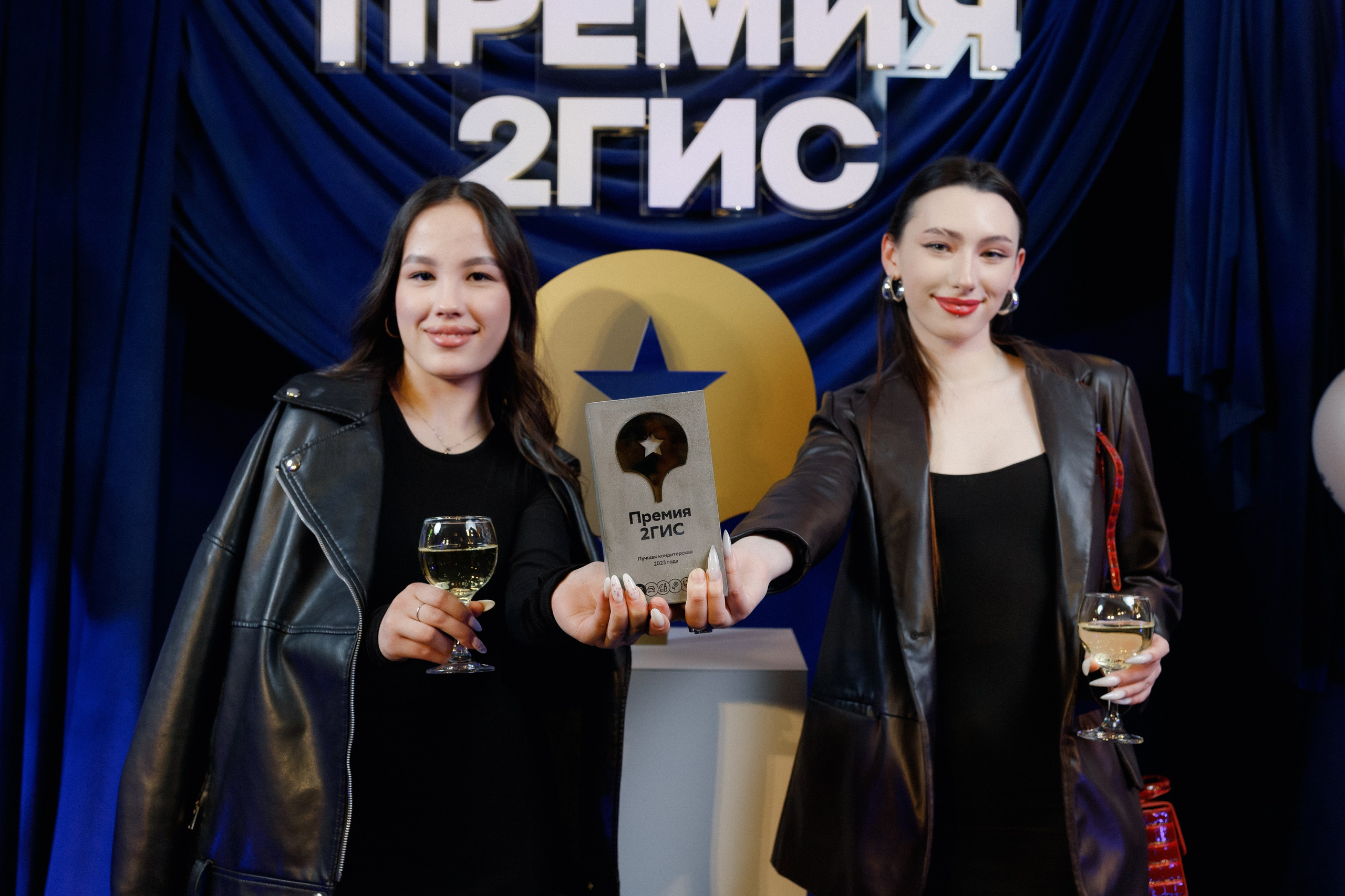 ПРЕМИЯ 2ГИС | PART I. СВОИ. ФОТООТЧЕТЫ-СОБЫТИЯ-МЕСТА