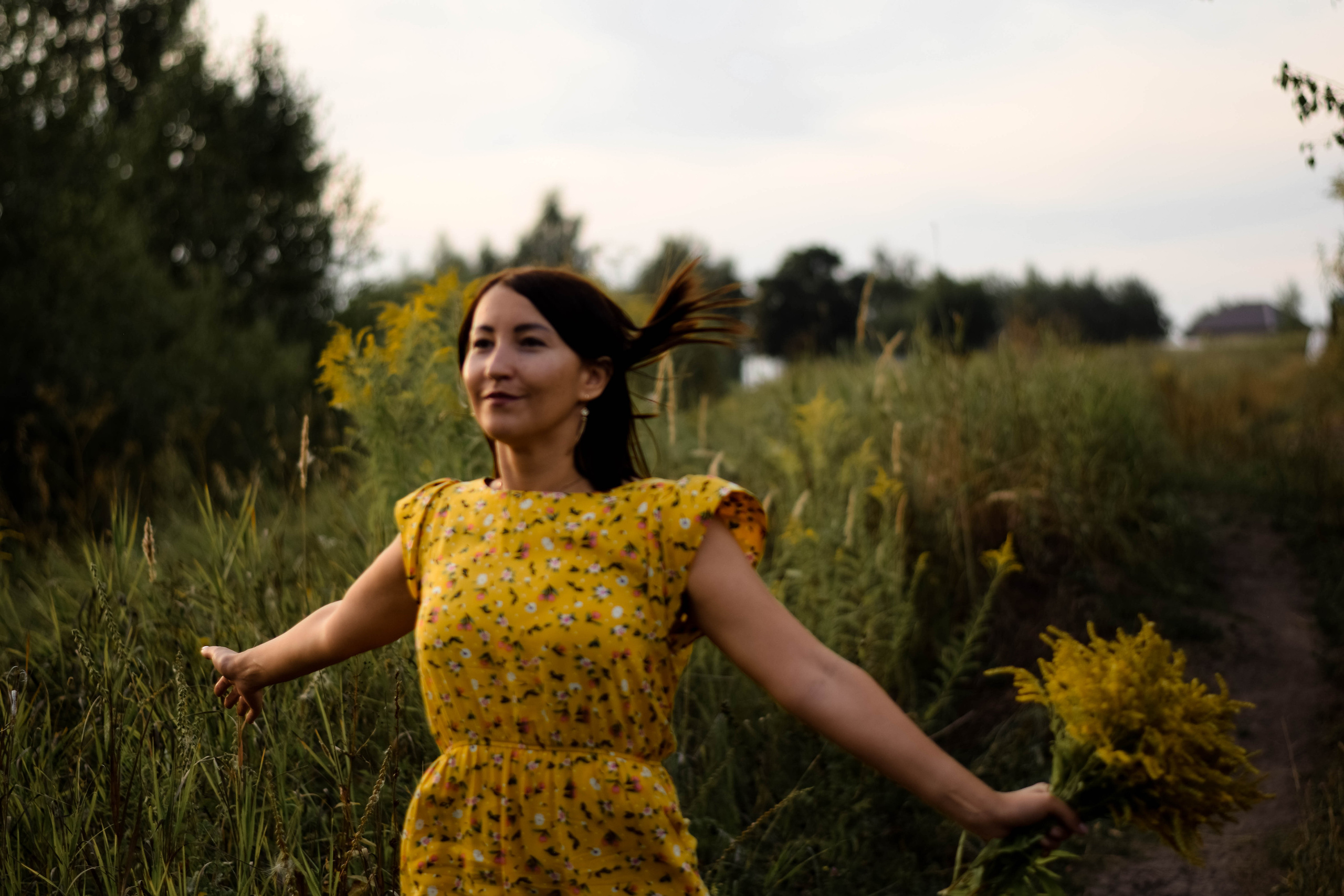 Летним вечером. Семейный фотограф Щёкино, Тула. От 5000р