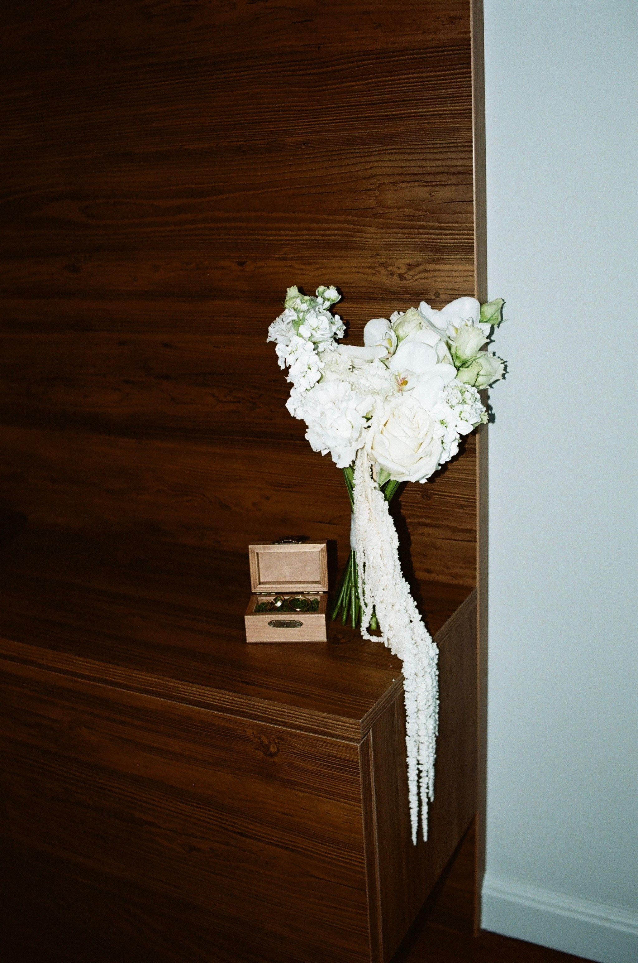 WEDDING. Фотограф, который снимает любовь в Санкт-Петербурге и Череповце