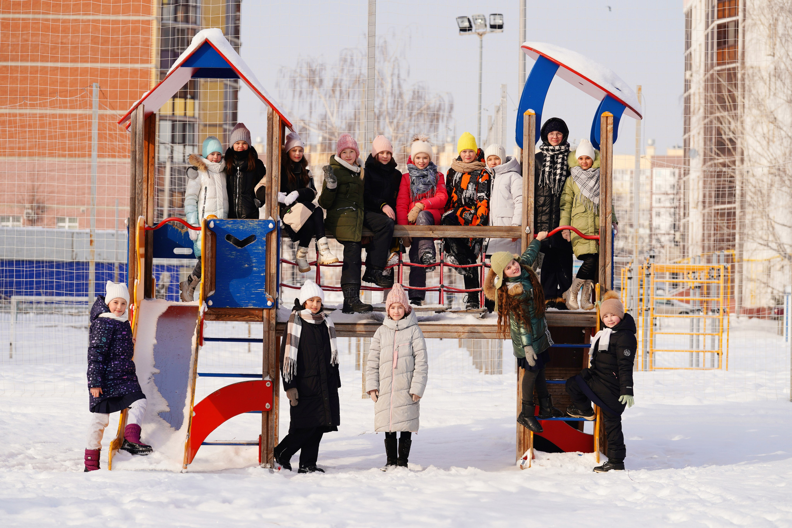 Зима 4 класс. Современные выпускные альбомы. Мы делаем не просто альбомы, а стильные фотокниги