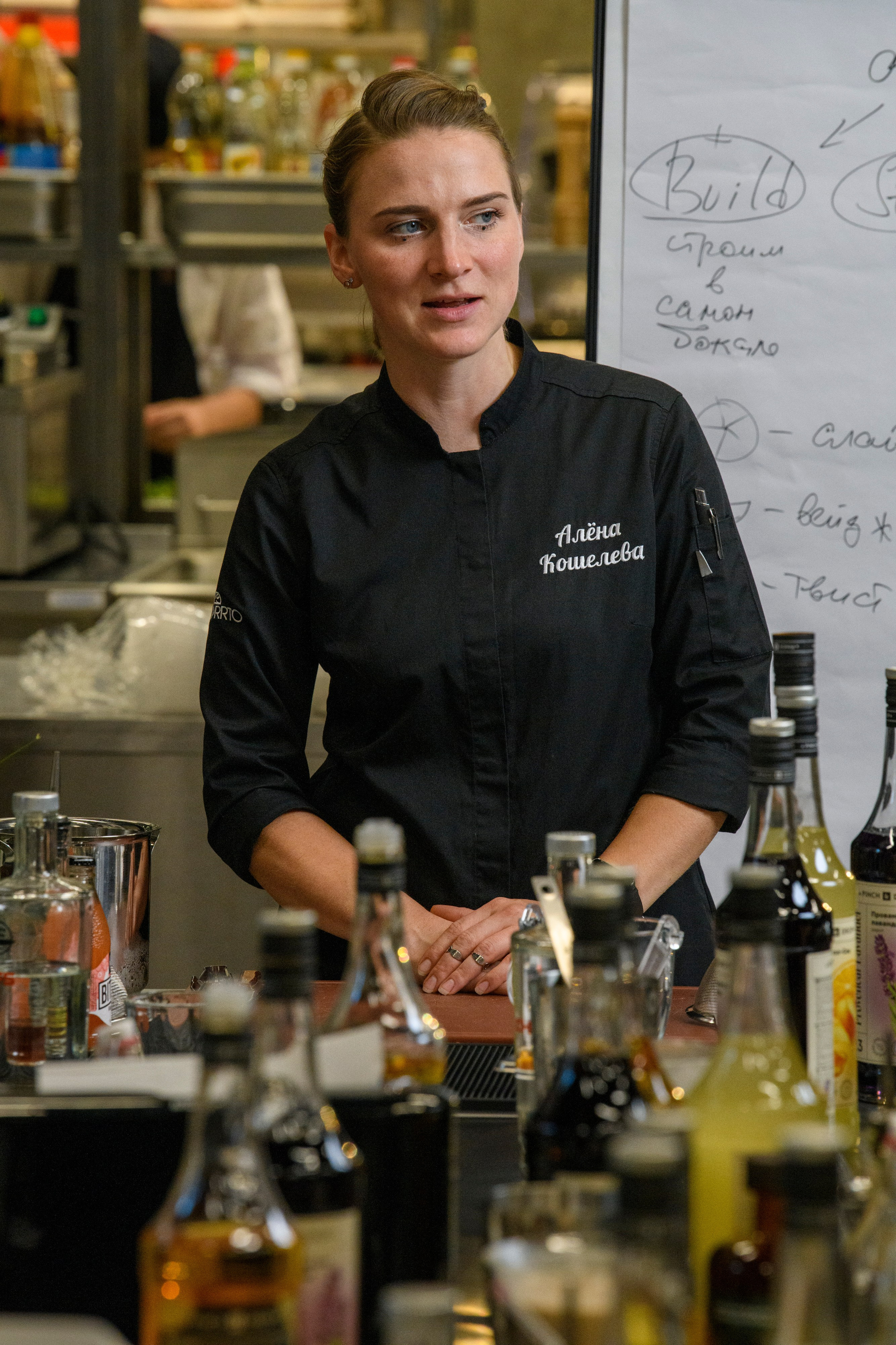 Бар — моя сцена: история Алены Кошелевой. Создание обучающих видеороликов Puponin Production