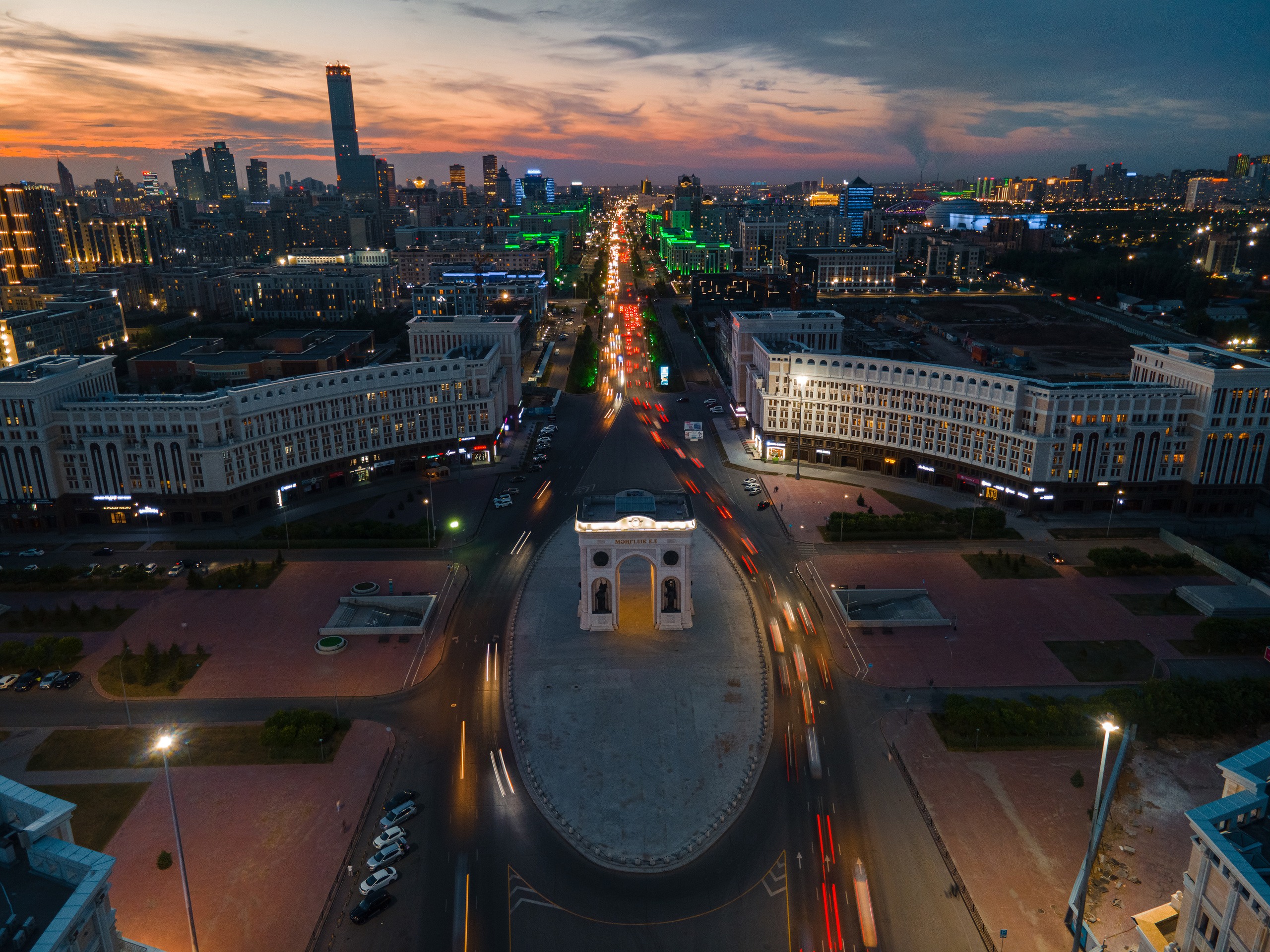 Арка «Мәңгілік Ел». Архитектурный и интерьерный фотограф в Казахстане
