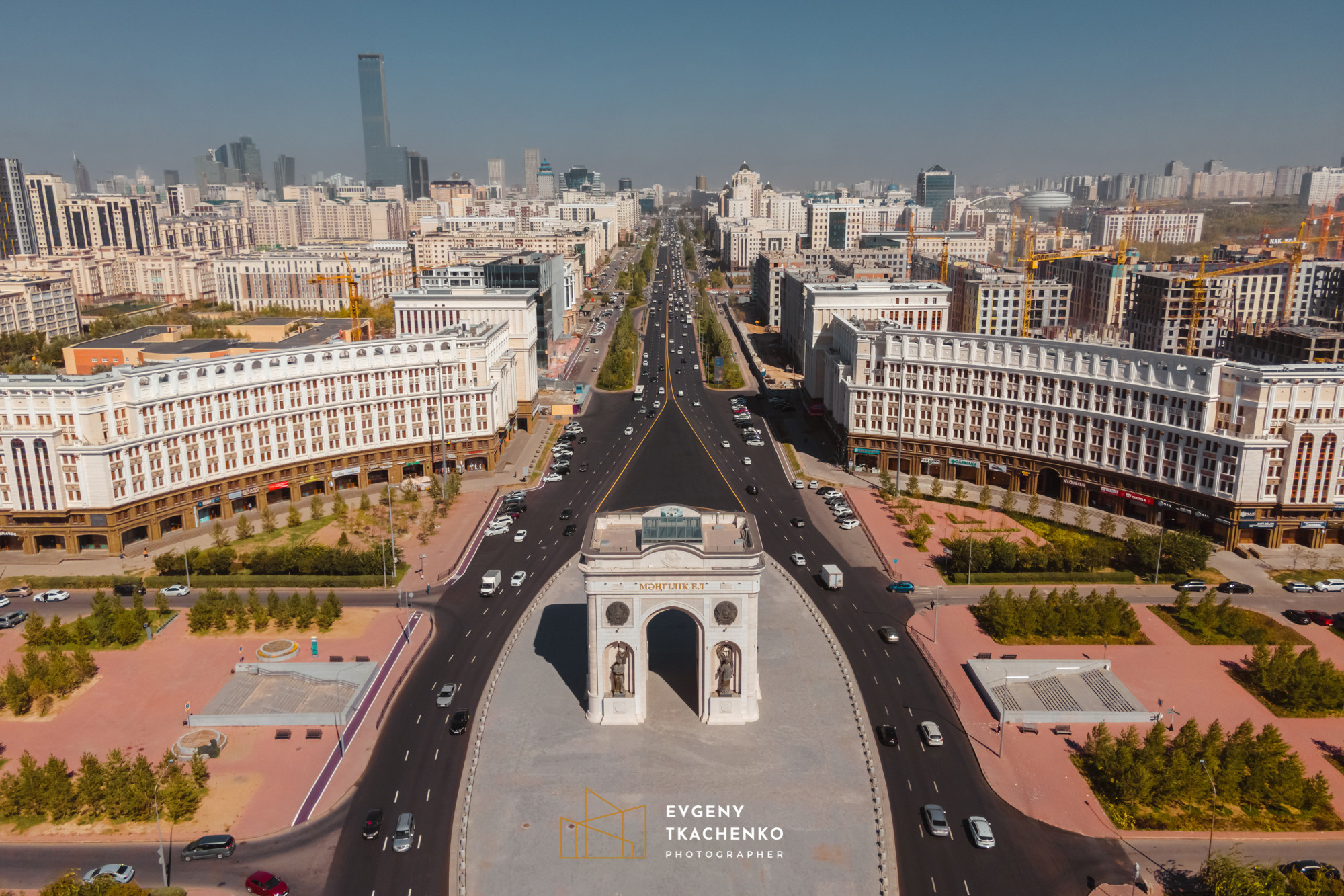 Арка «Мәңгілік Ел». Архитектурный и интерьерный фотограф в Казахстане