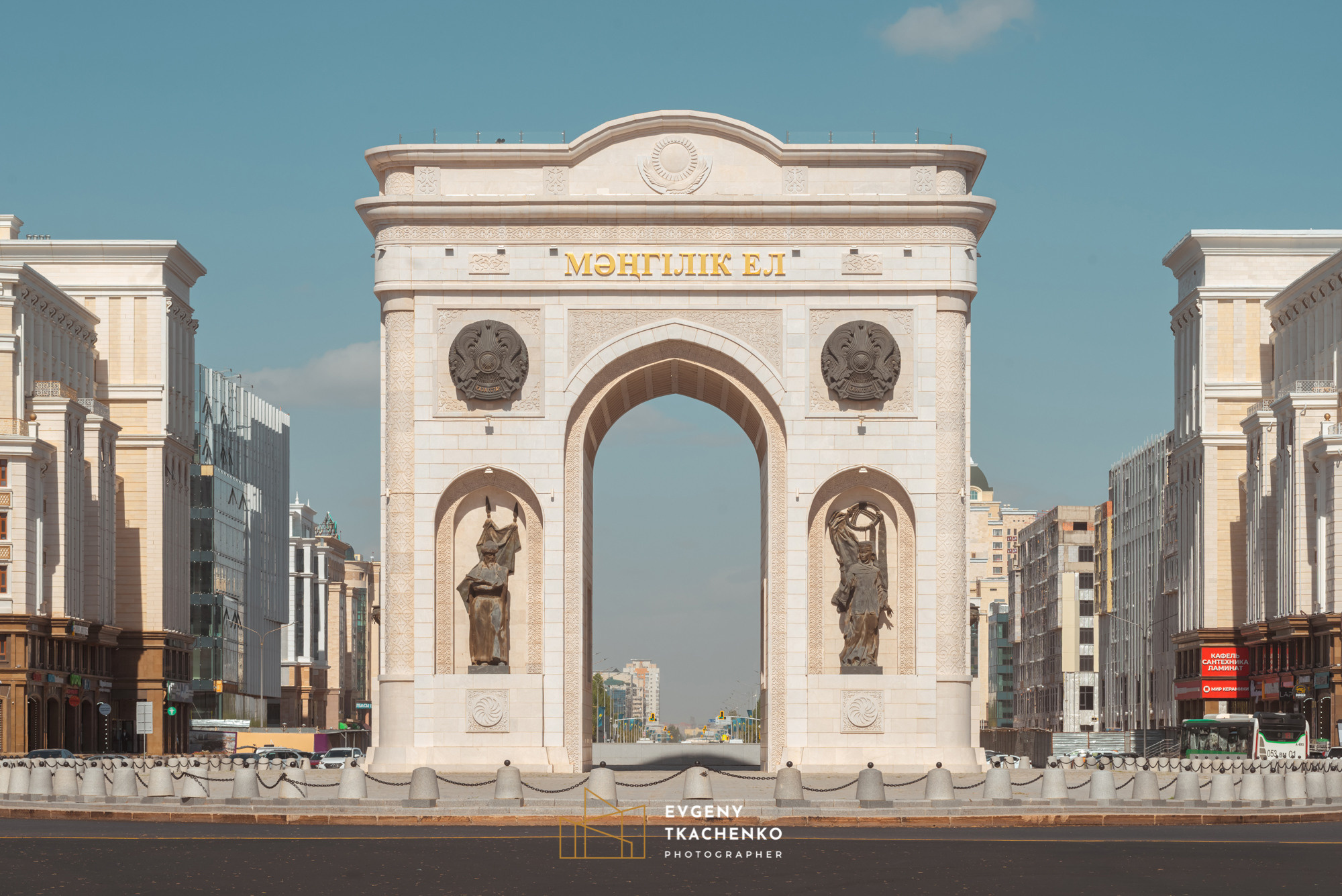 Арка «Мәңгілік Ел». Архитектурный и интерьерный фотограф в Казахстане