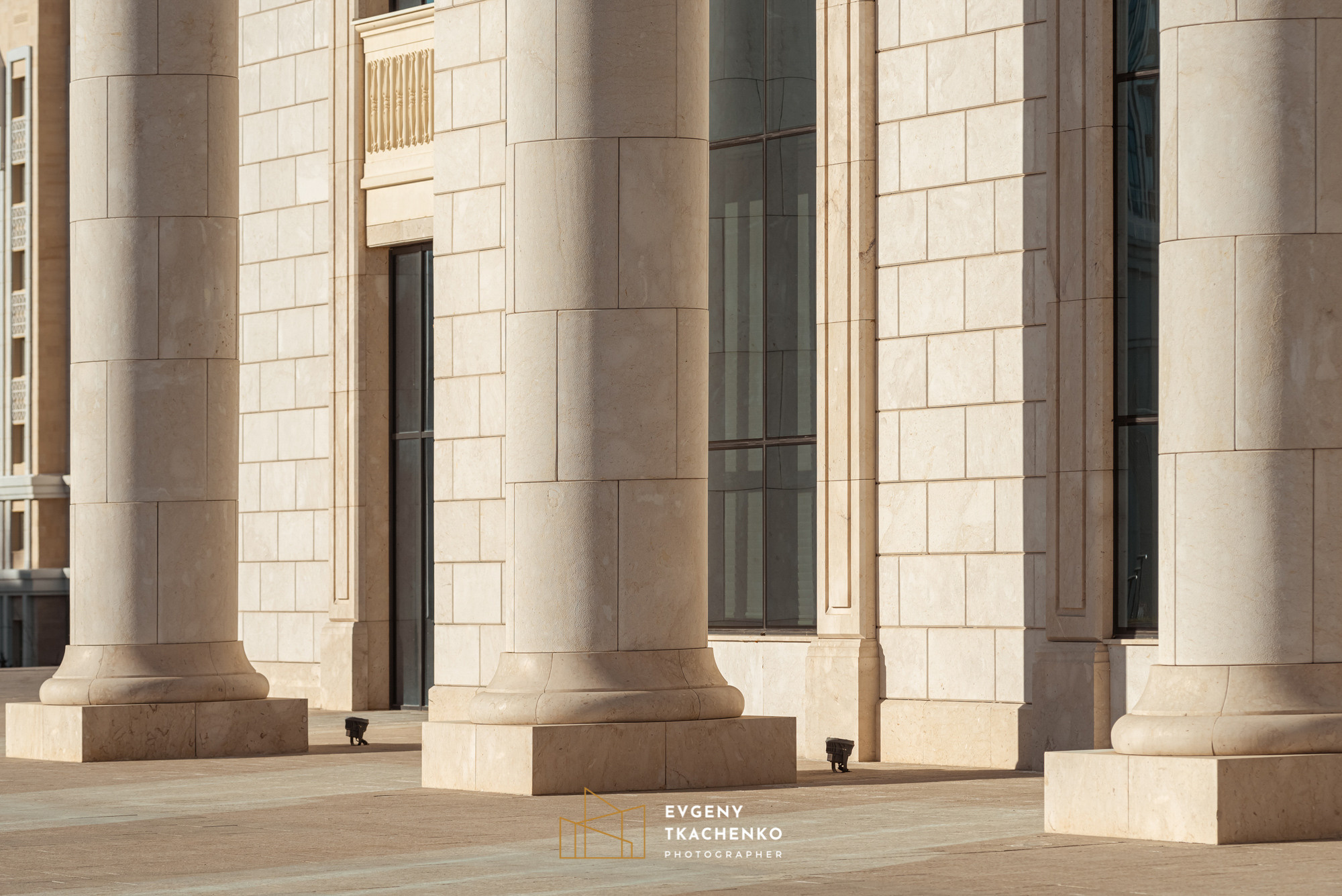 Казахский драматический театр. Архитектурный и интерьерный фотограф в Казахстане