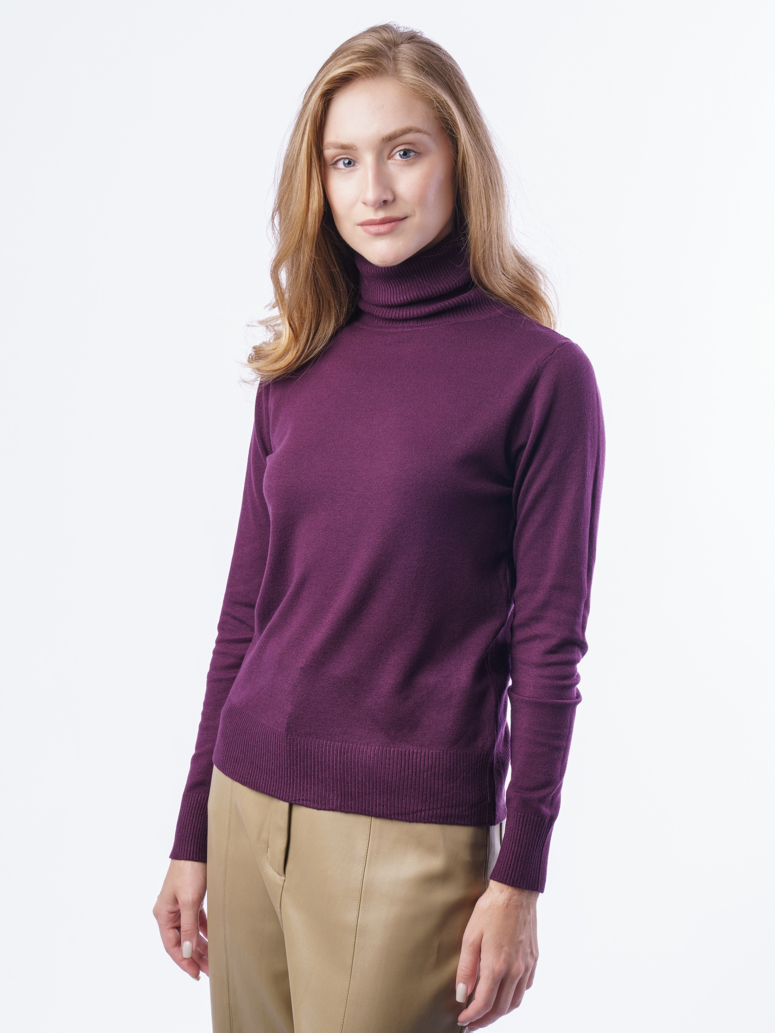 Мария, 40-42 р-р, рост 168. KED Production — продакшн из СПб. Создаём фото, видео и контент, который помогает брендам и селлерам продавать больше