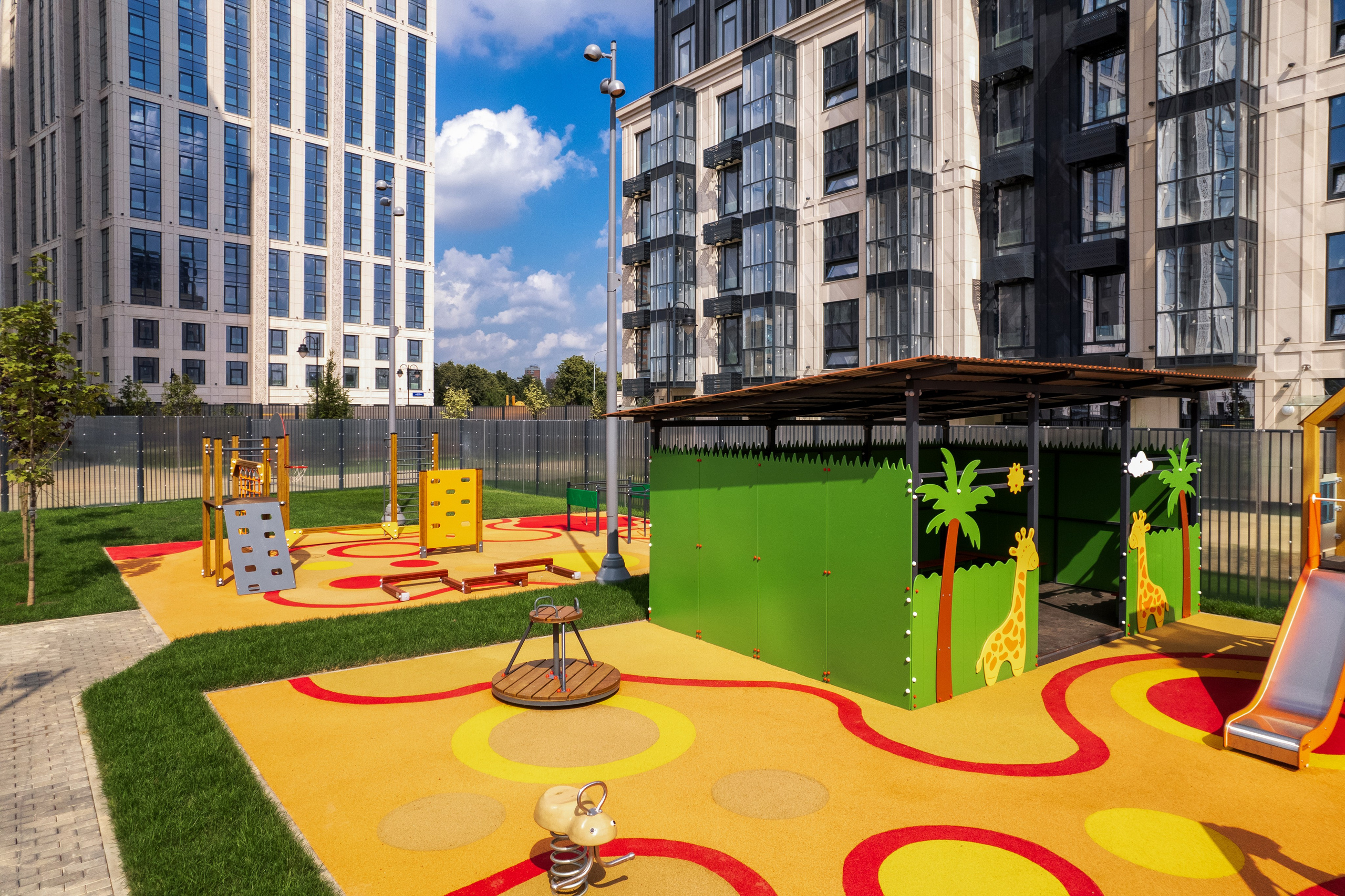 Архитектура и недвижимость. Ход строительства. Съемка с дрона. Профессиональное решение для частных лиц и бизнеса