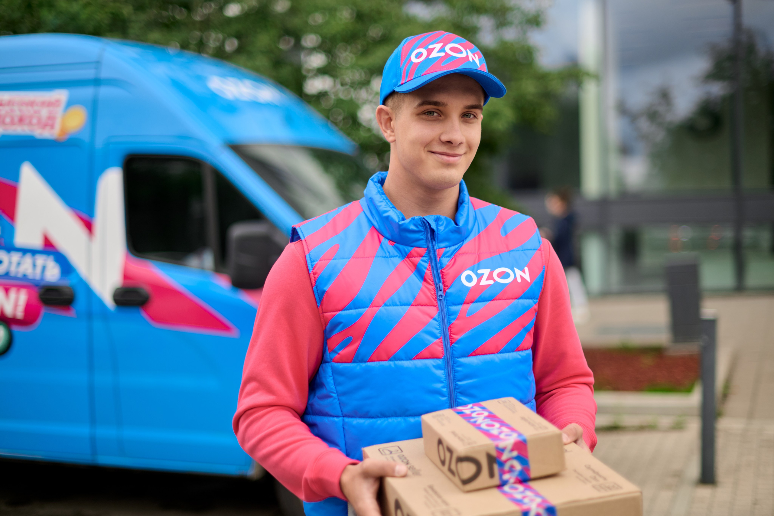 OZON - фотосъёмка в пункте выдачи. ФОТОГРАФ Кристина Павлова | МОСКВА