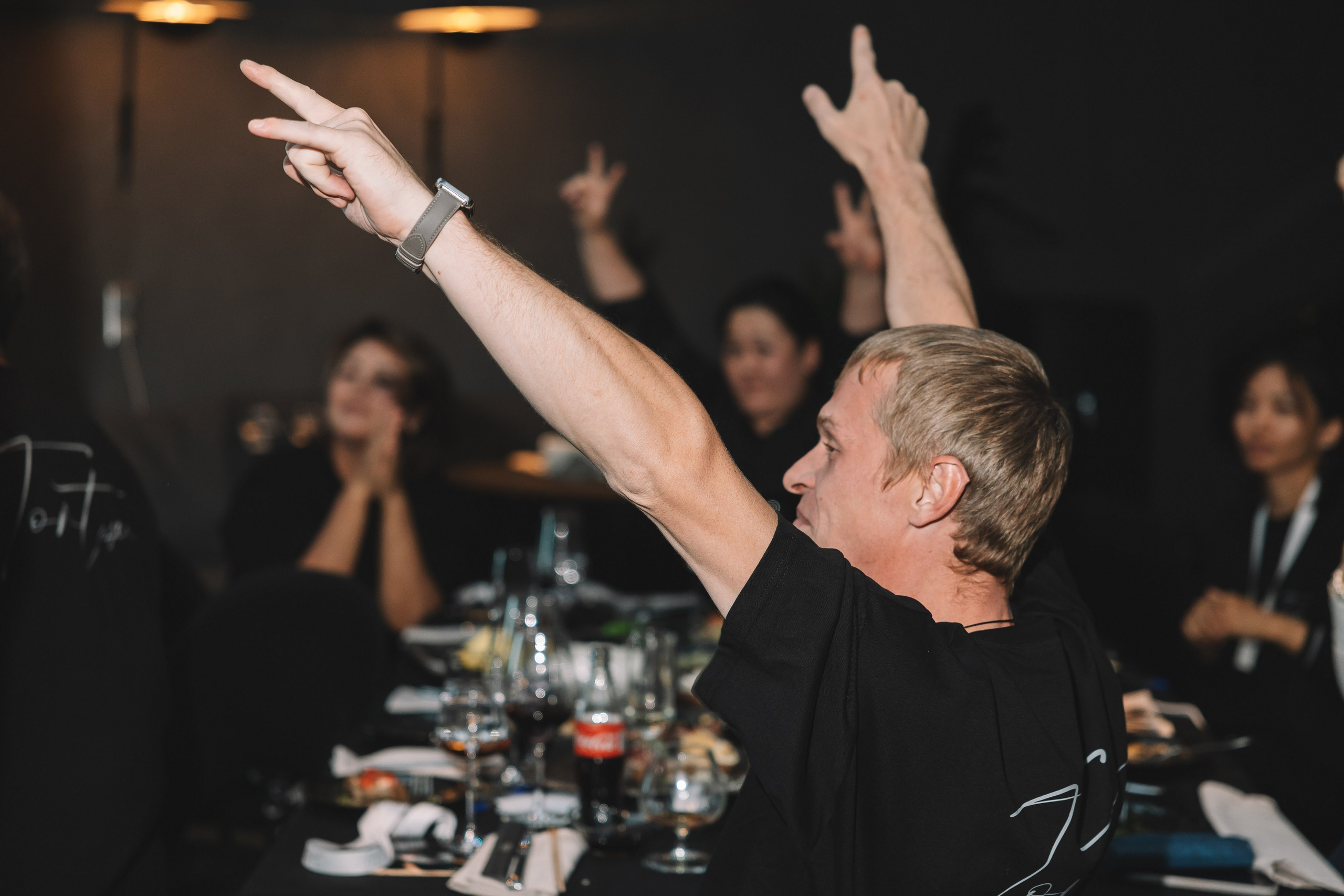 Репортажный фотограф на корпоратив, день рождения и другие мороприятия. Свадебный фотограф в Москве — Оскар Гелманов