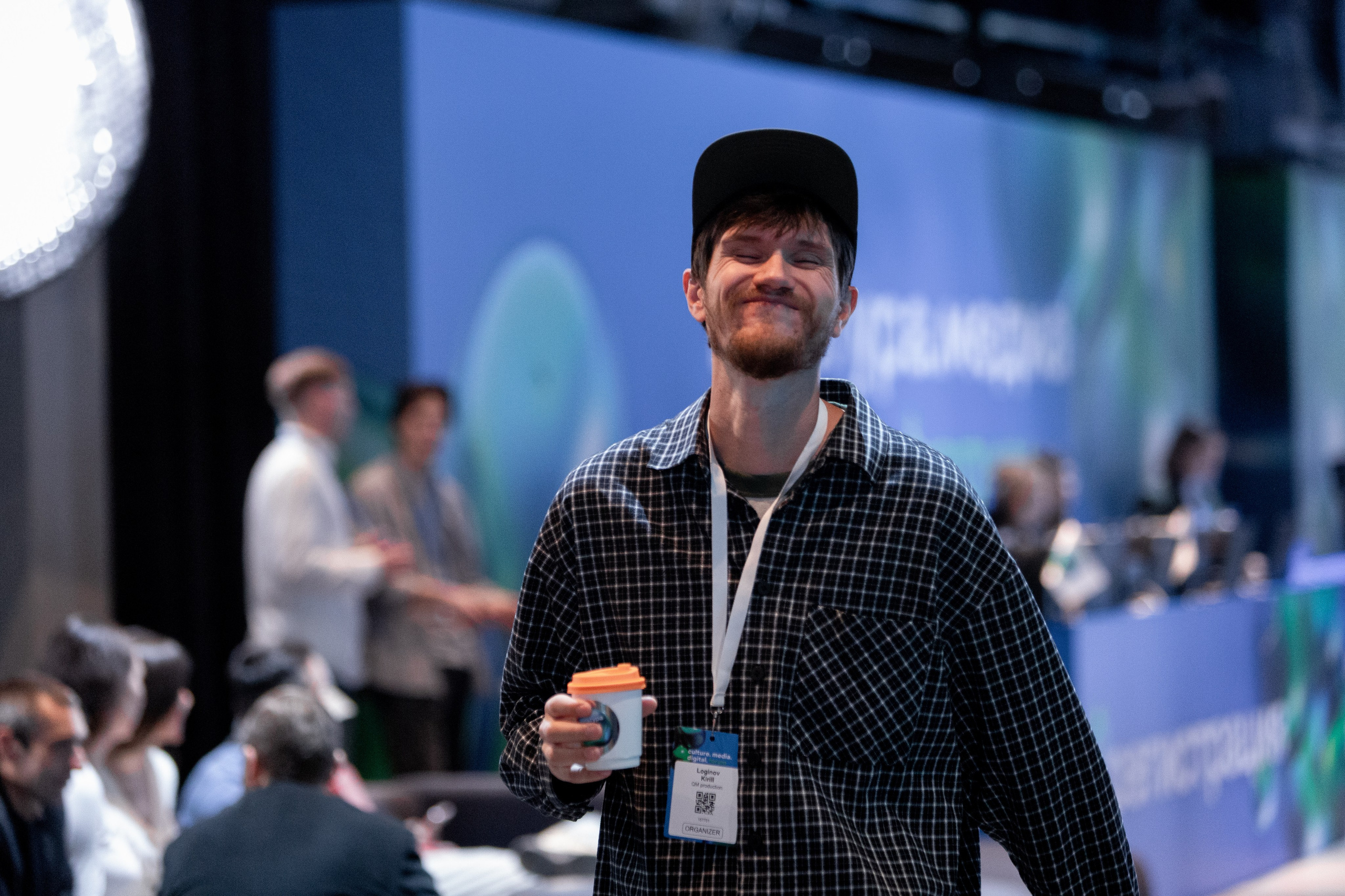 Бэкстейдж работы продакшена. Павел Шарапов | Фотограф | Москва