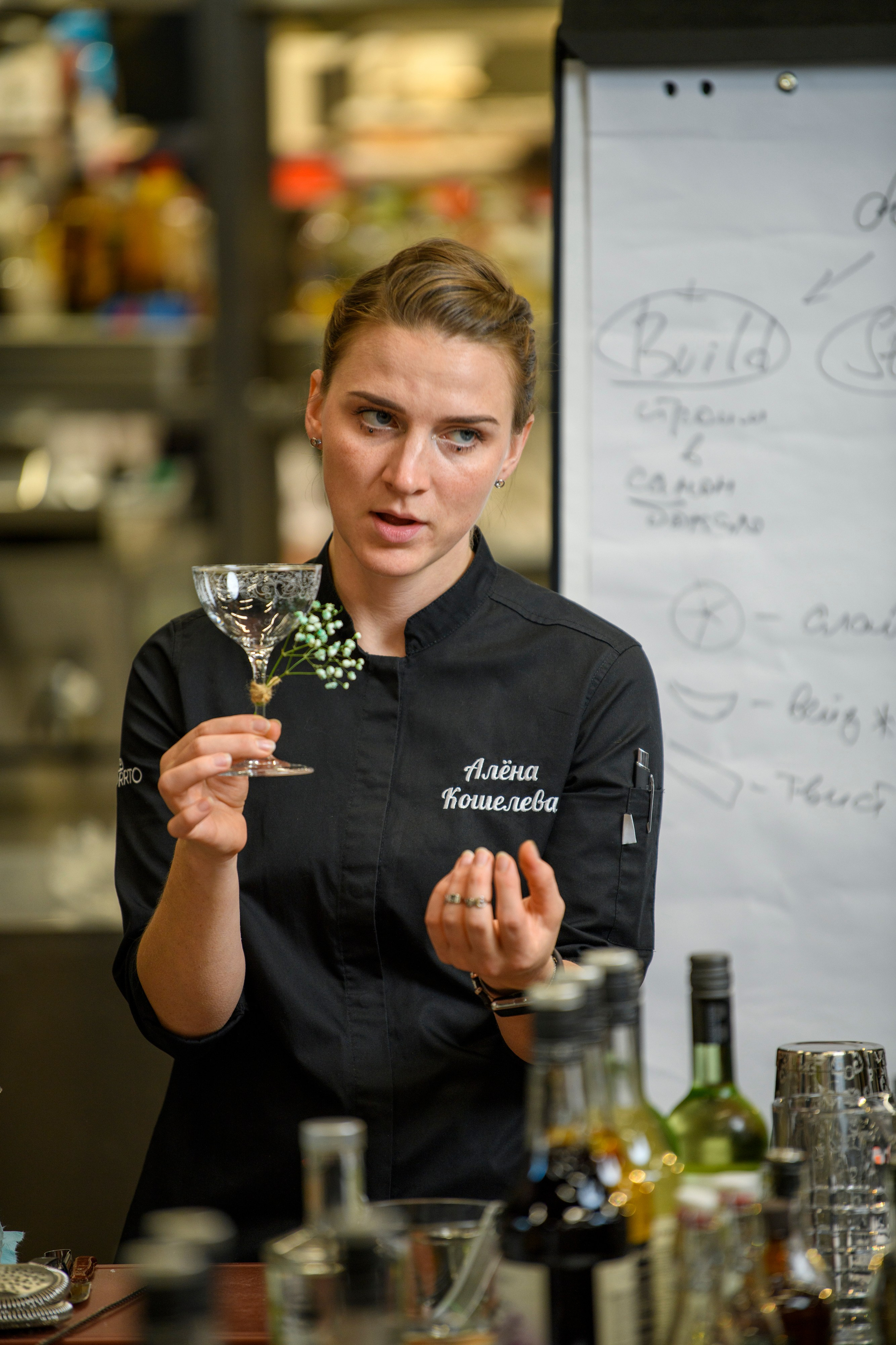 Бар — моя сцена: история Алены Кошелевой. Создание обучающих видеороликов Puponin Production