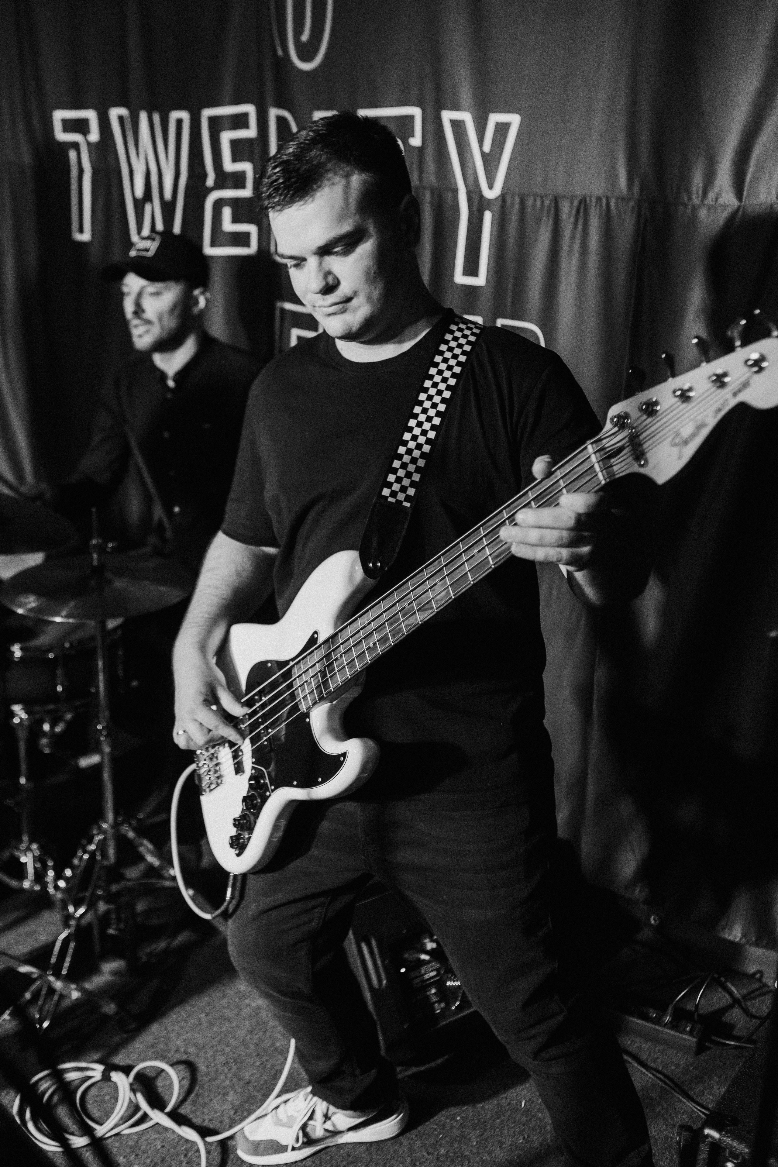 Выстпление KRAKER MUSIC BAND & DA VINCI String Quartet