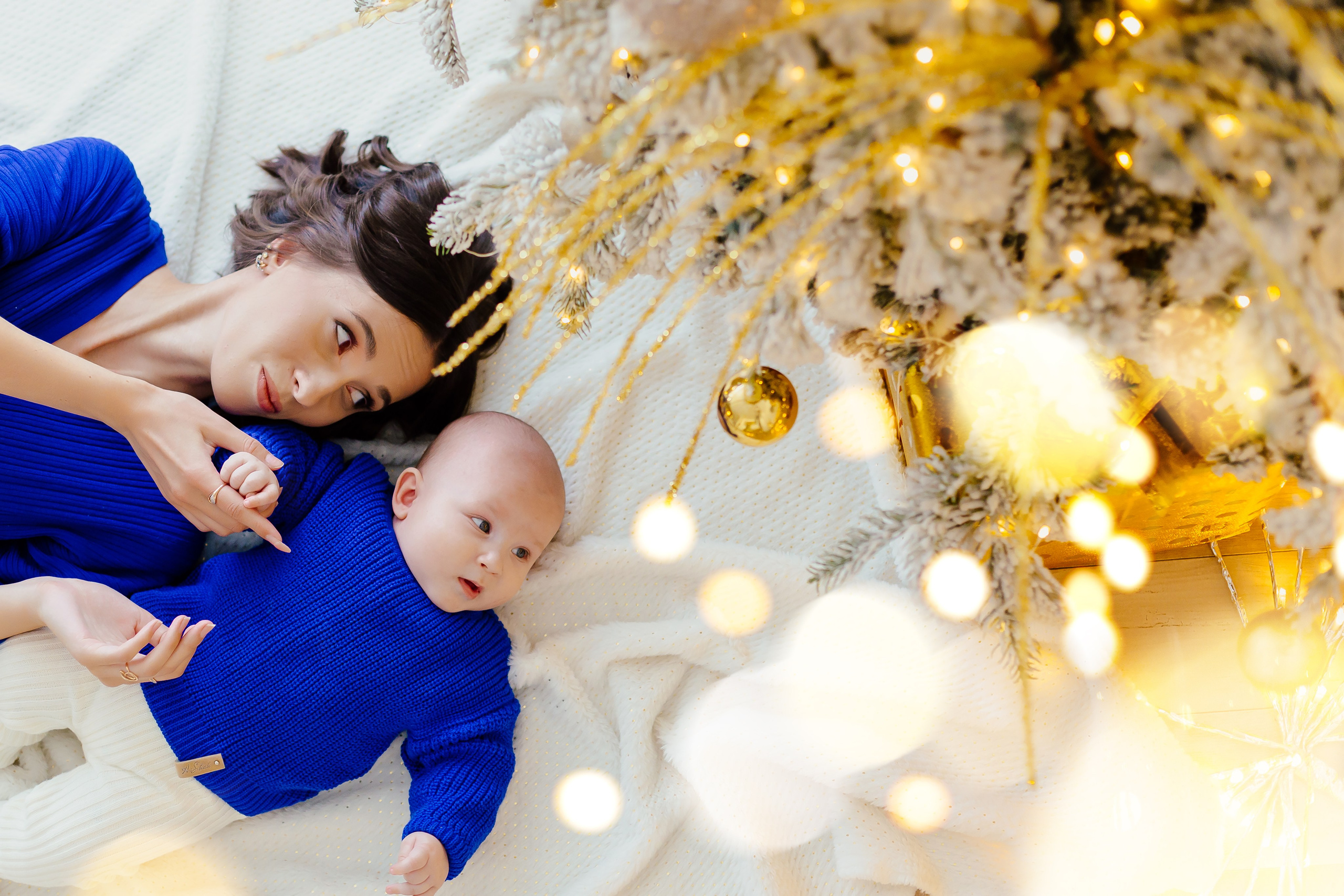 Семейные новогодние съёмки. Фотограф Бурятии София Андриянова