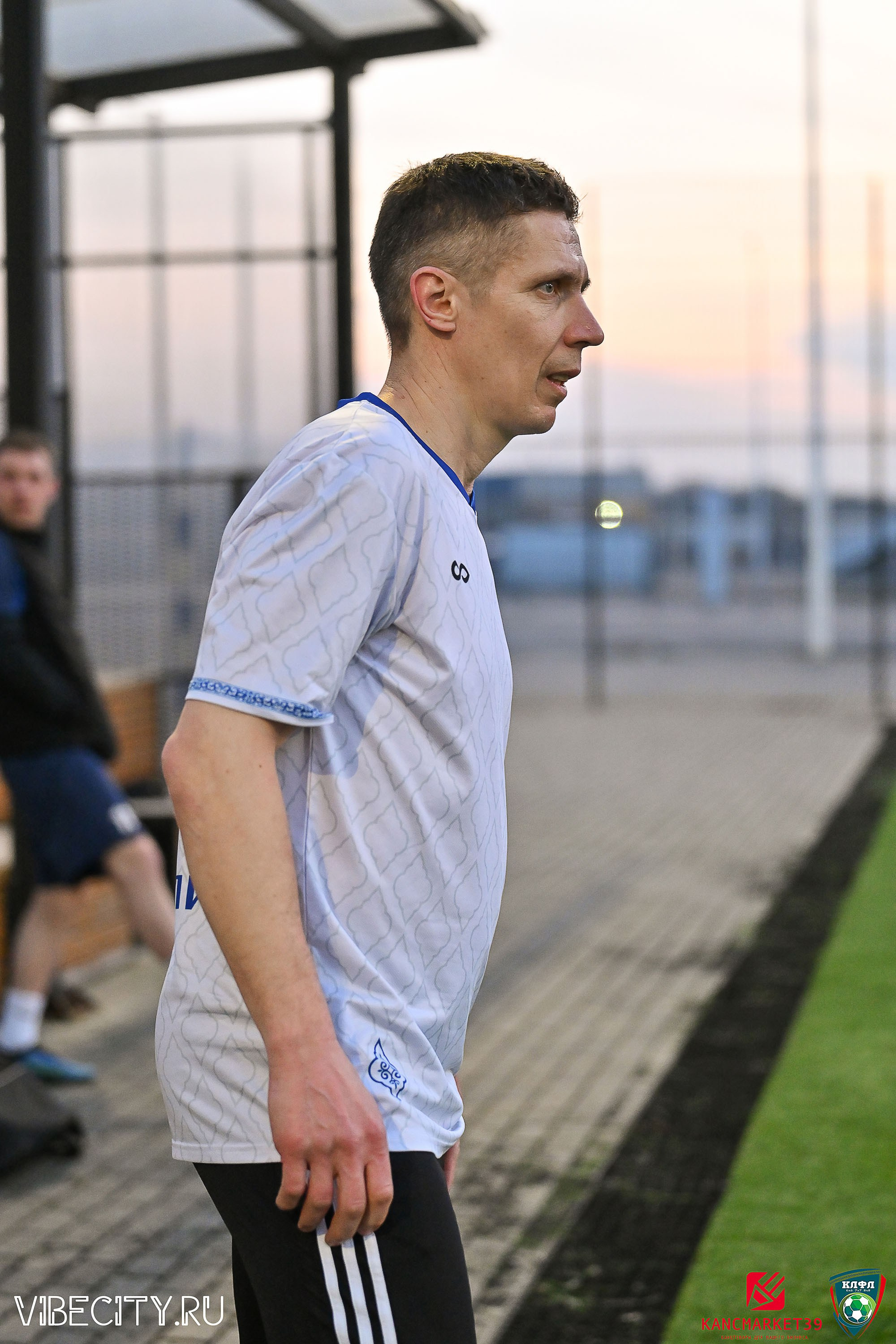 XX ЧЕМПИОНАТ КАЛИНИНГРАДСКОЙ ЛФЛ КАНЦМАРКЕТ39 сезона 2024–2025 гг. VIBECITY.RU Вайб Сити Ру Фоторепортажи Фотоотчеты Калининград