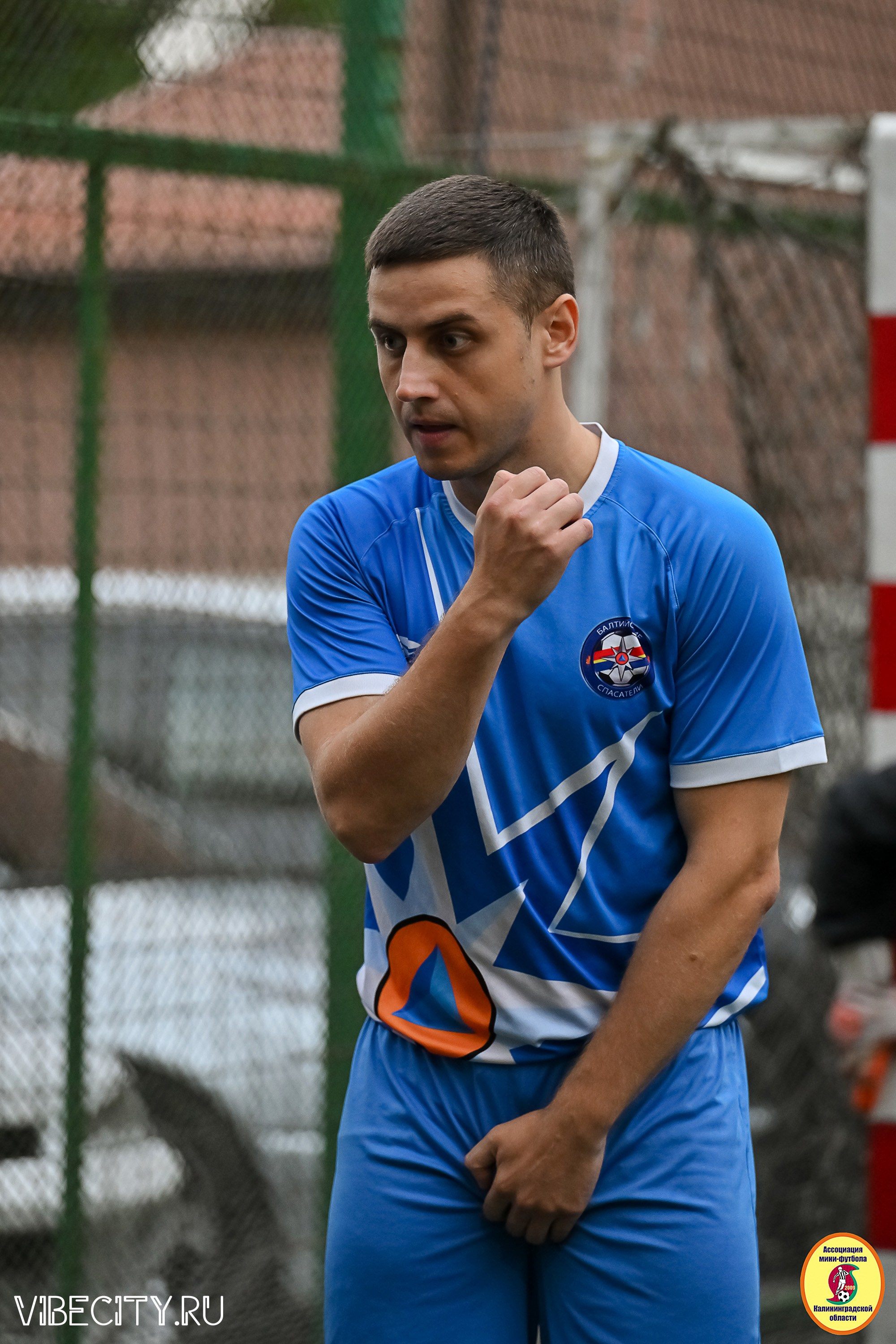 ИГРЫ МИНИ-ФУТБОЛЬНОЙ И КОРПОРАТИВНОЙ ЛИГИ. VIBECITY.RU Вайб Сити Ру Фоторепортажи Фотоотчеты Калининград