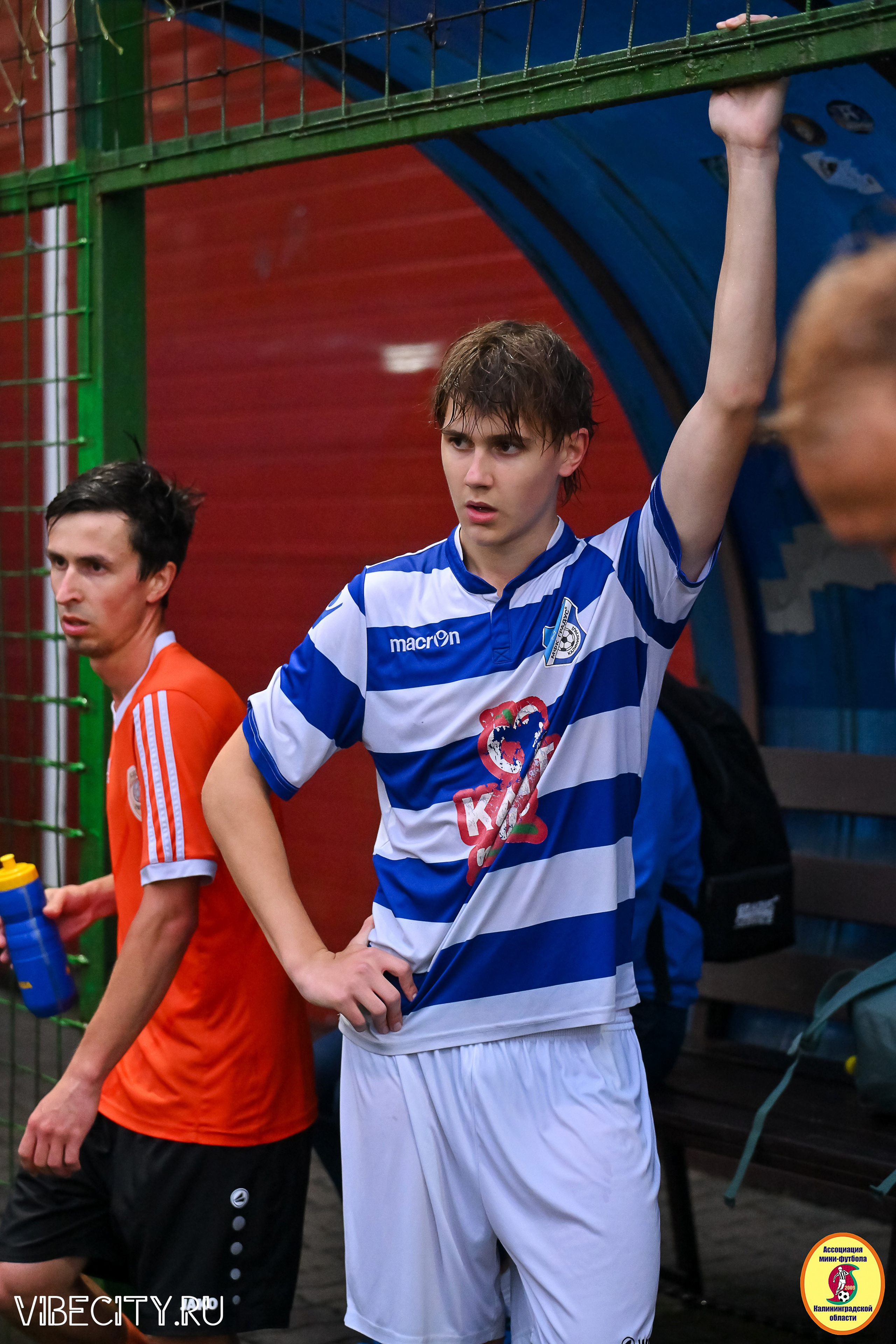 ИГРЫ МИНИ-ФУТБОЛЬНОЙ И КОРПОРАТИВНОЙ ЛИГИ. VIBECITY.RU Вайб Сити Ру Фоторепортажи Фотоотчеты Калининград