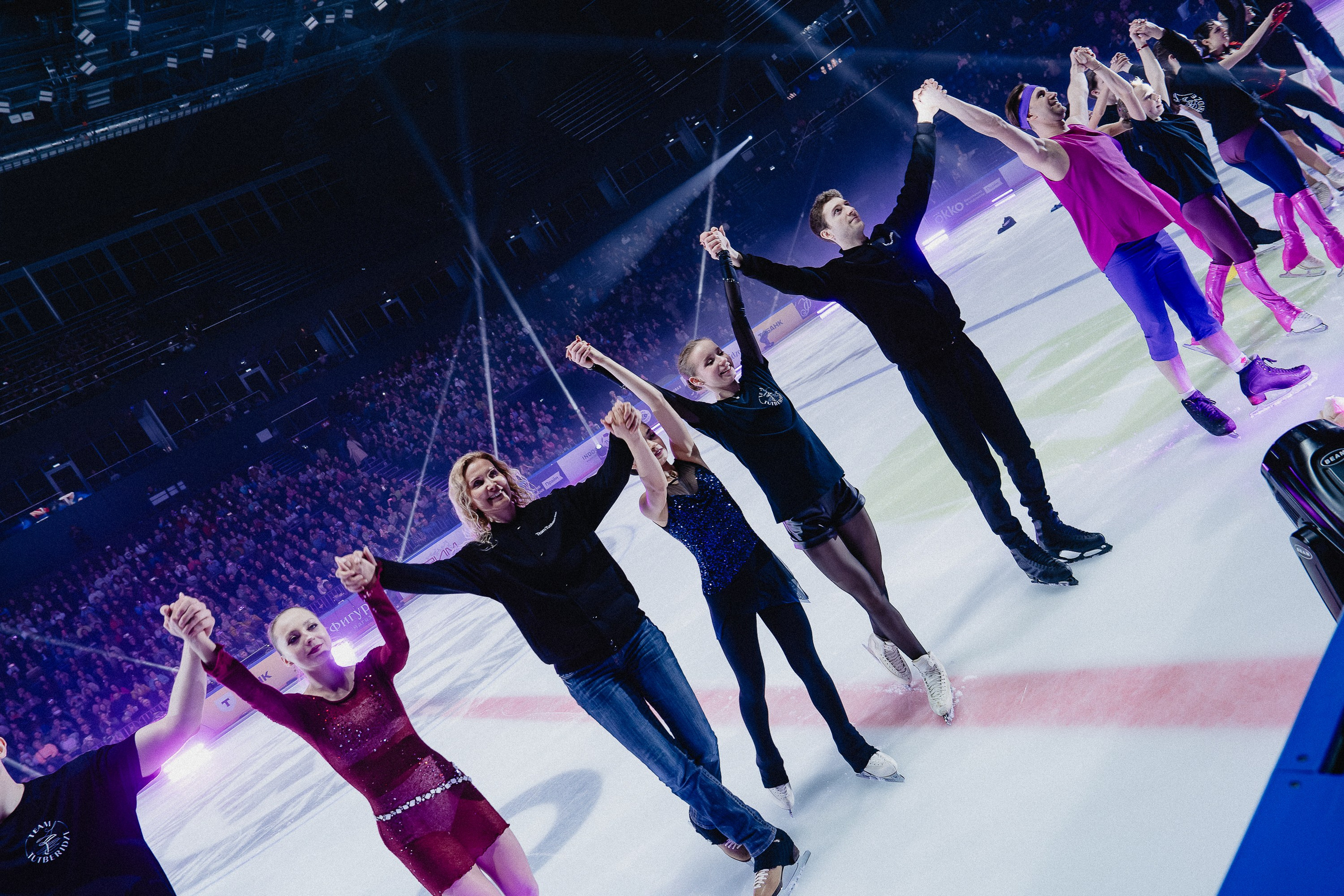 Шоу Этери Тутберидзе в Новосибирске. Воробьева Ксения — Спортивный и танцевальный фотограф Новосибирск