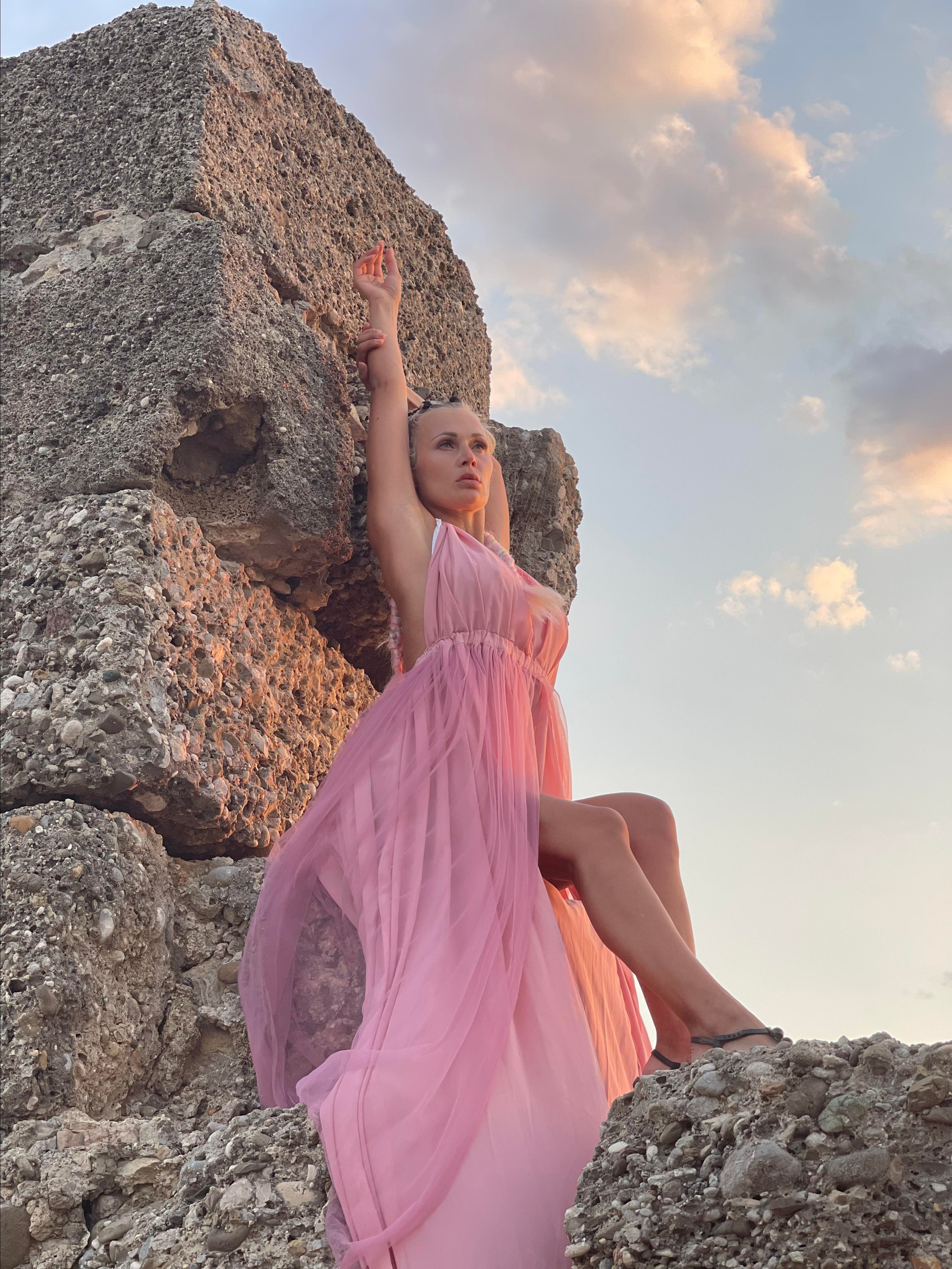 Розовое платье. Professiional photographer in Turkey