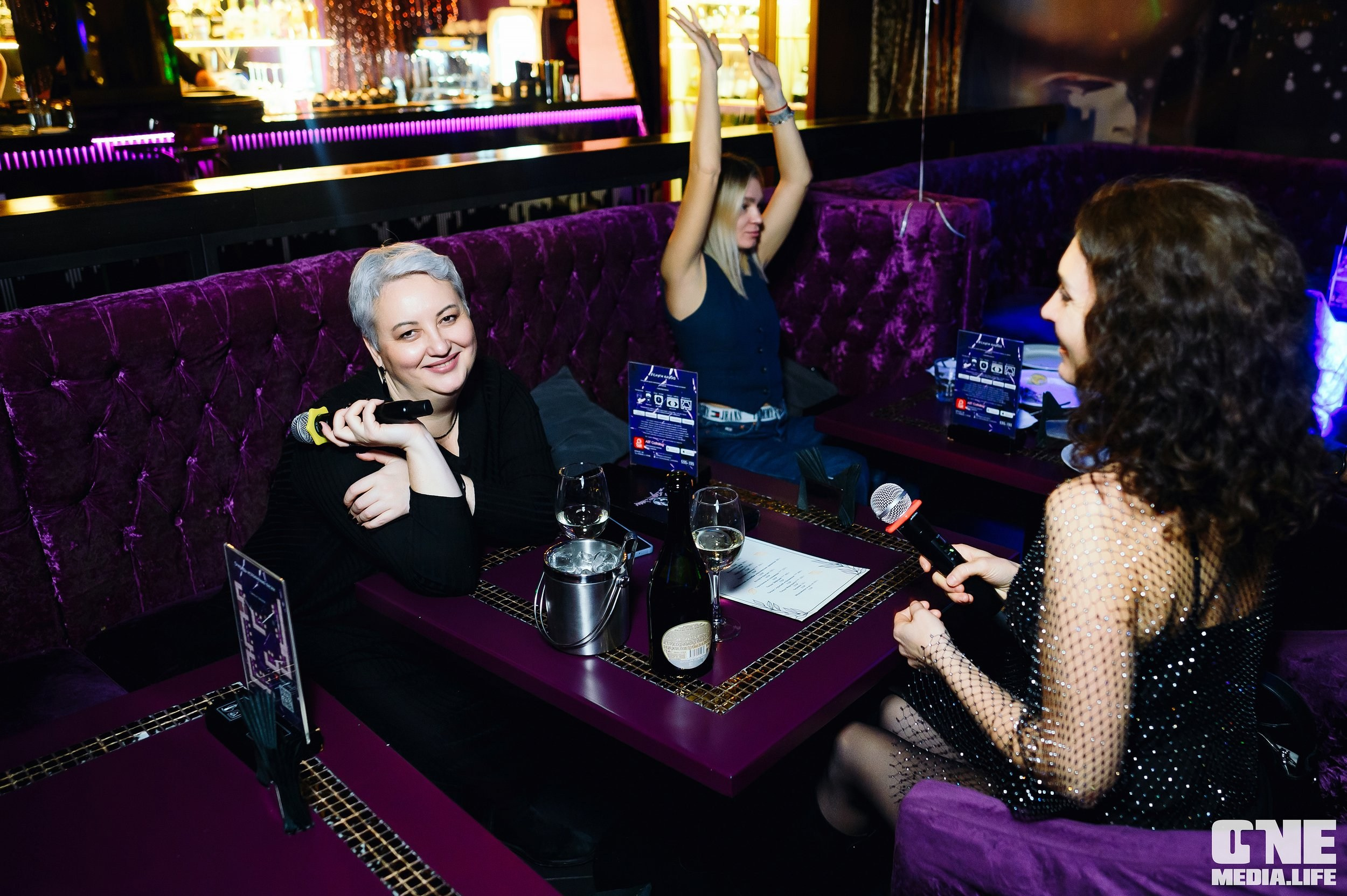 Фоторепортаж из караоке-клубе Эйфория. One Media Life: фоторепортажи, фотоотчеты с мероприятий и заведений