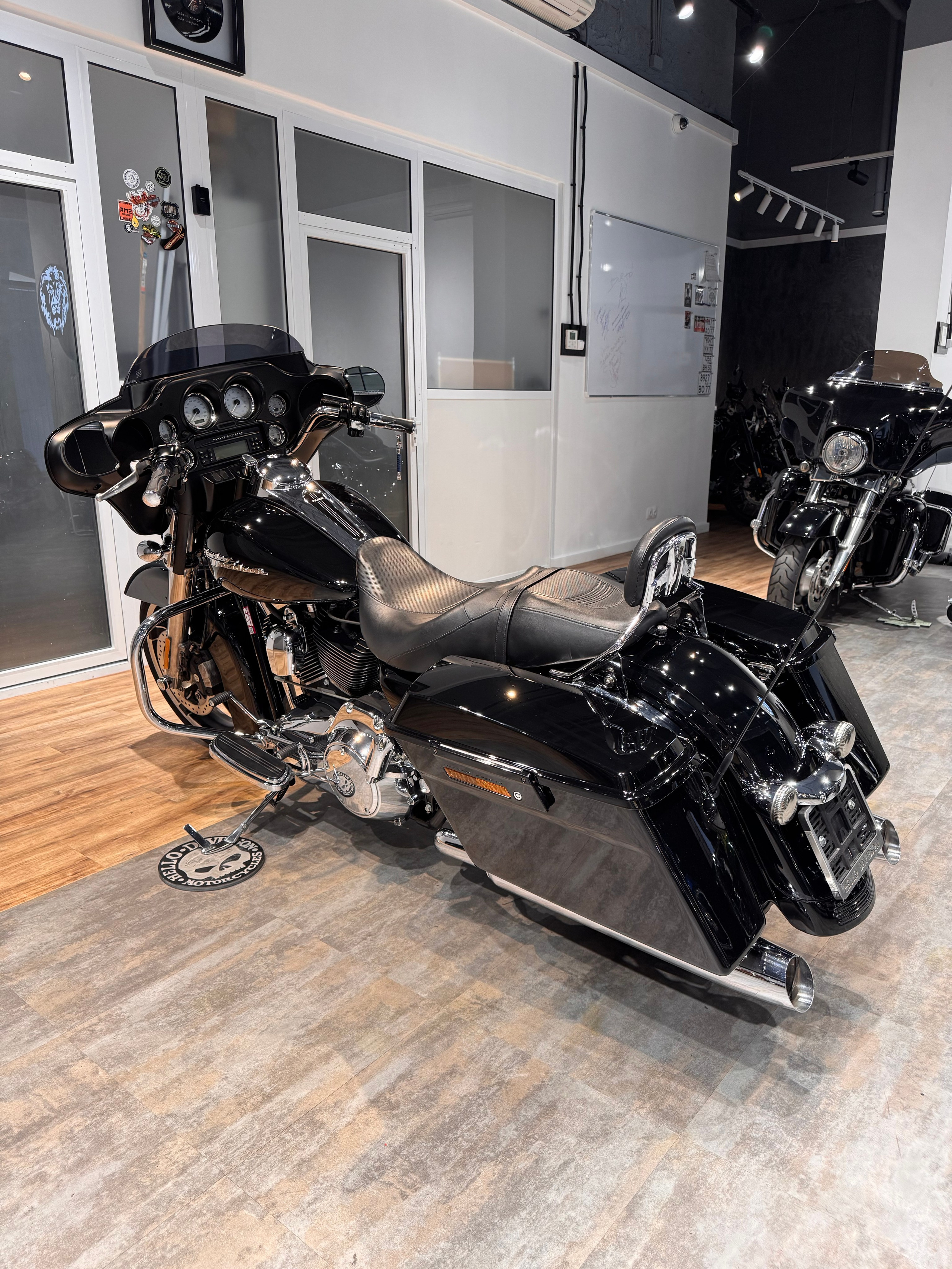 Harley Davidson 2010 Street Glide ABS — купить мотоцикл. Hello Davidson, Москва. Только хорошие мотоциклы…