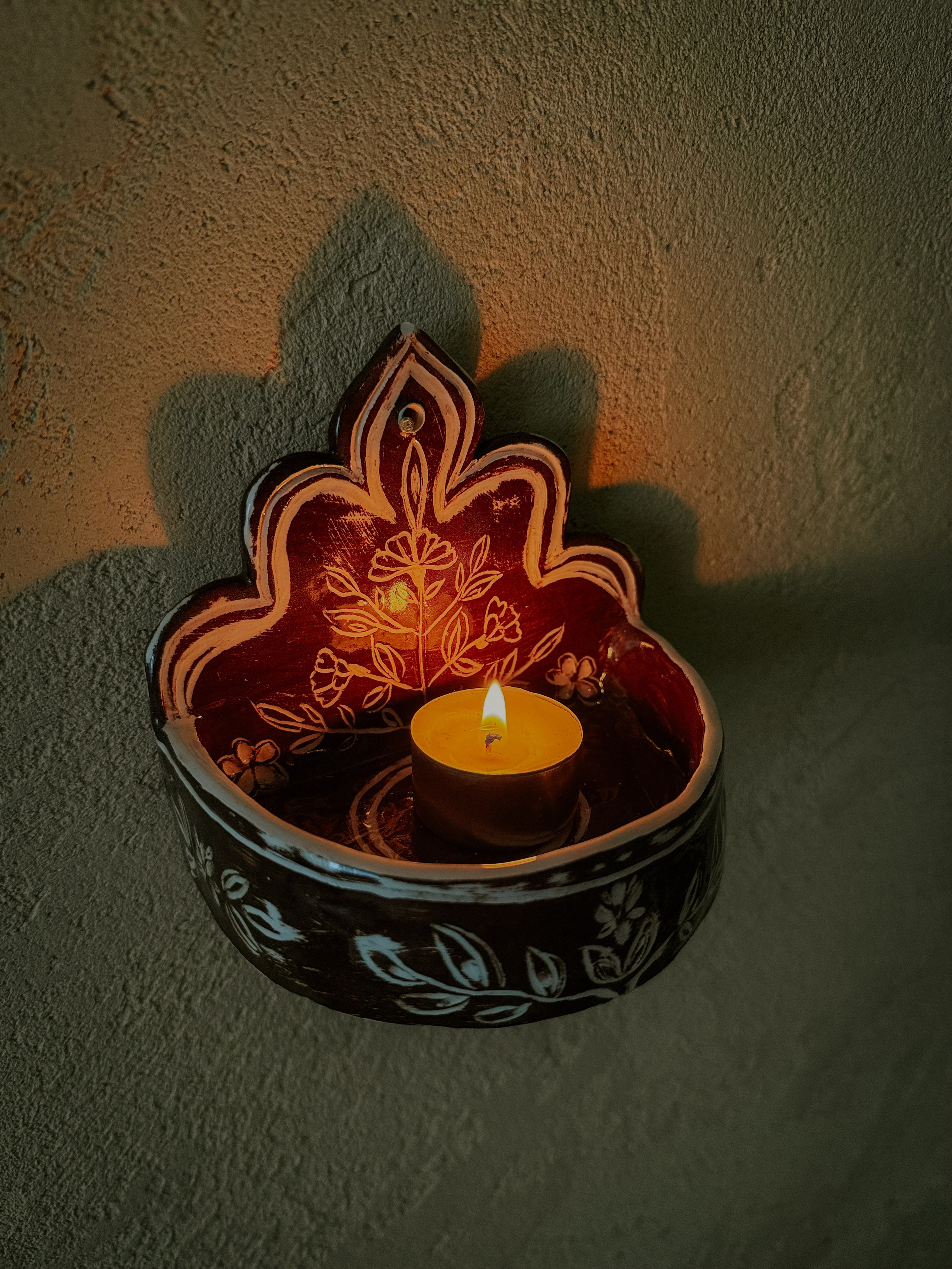 авторскаякерамика керамика мастеркласс гончарныйдворнижний тагил гончарныйдвор гончарка мастеркерамист мастерскаякерамики керамикааленыкосиновой лепкаизглины фотографкерамист кружевотагил колоколтагил гончарнаяшколаколокол подсвечникизглины тарелкаизглины чайныйнабор пуэр подставкаподфото магнит лошадкамагнит подставкаподблаговония