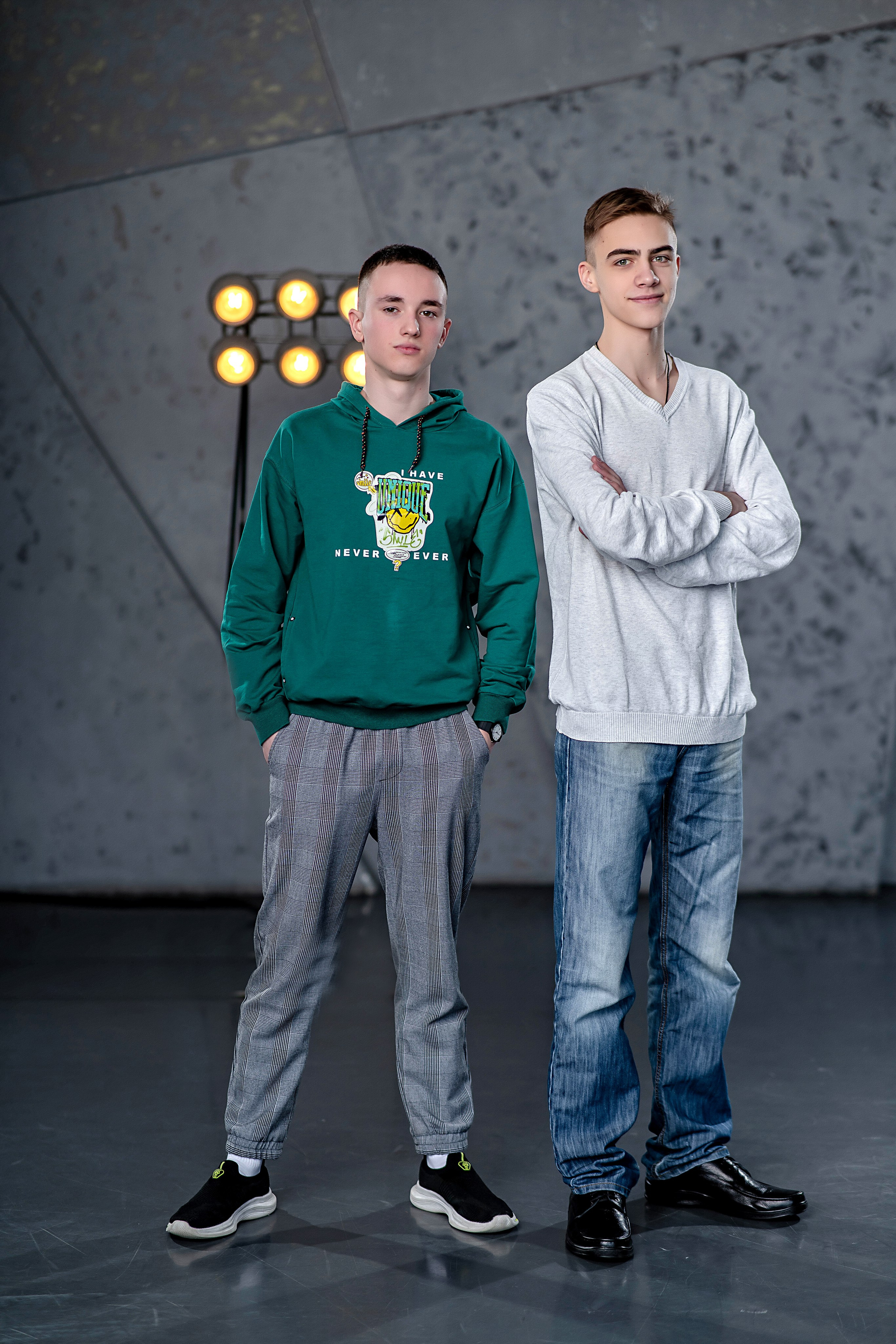 Выпускные (школьные) альбомы (книги) в Ростове-на-Дону. Современные Выпускные Альбомы в Ростове-на-Дону