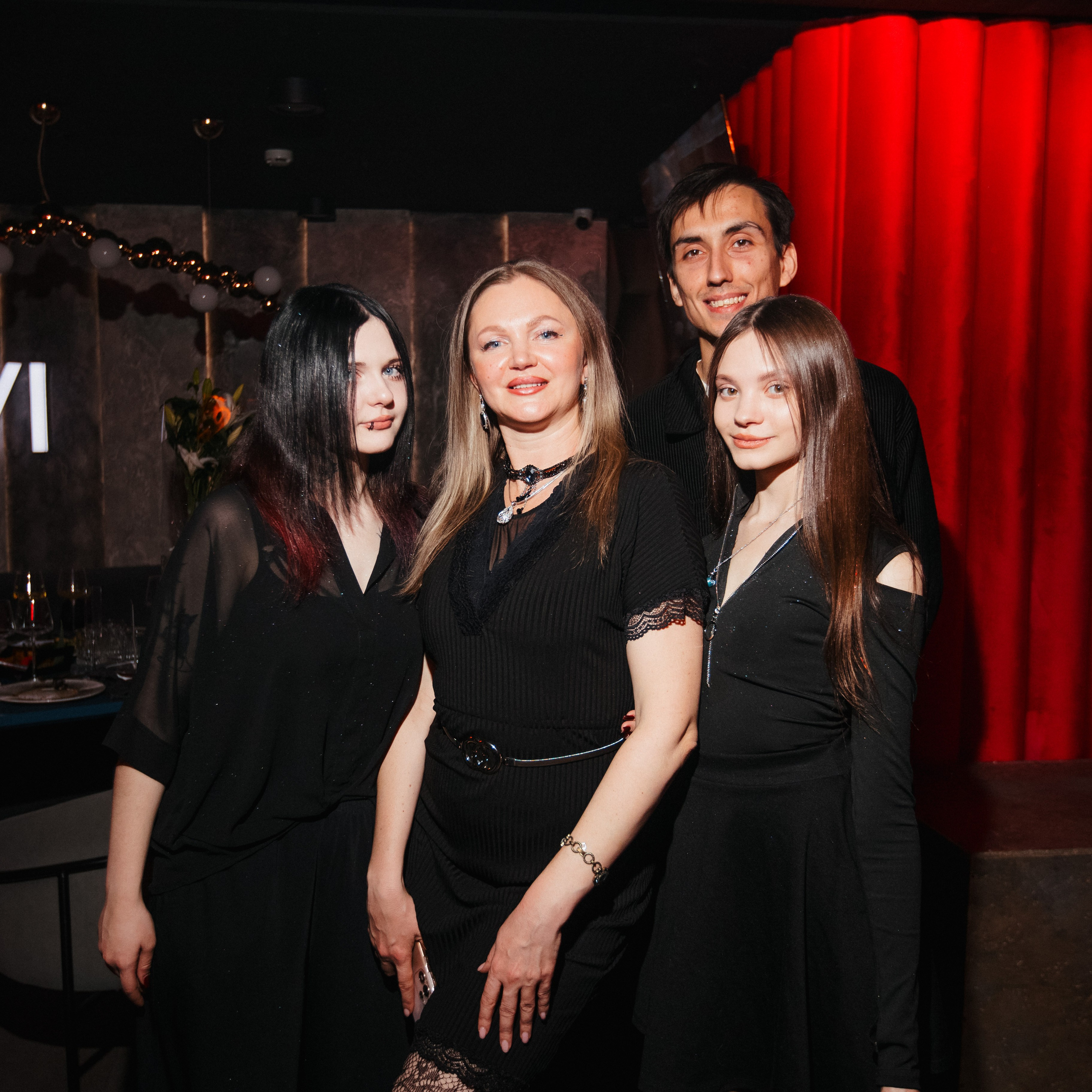 LA FAMIGLIA — SOLOVI — 1 YEAR. СВОИ. ФОТООТЧЕТЫ-СОБЫТИЯ-МЕСТА