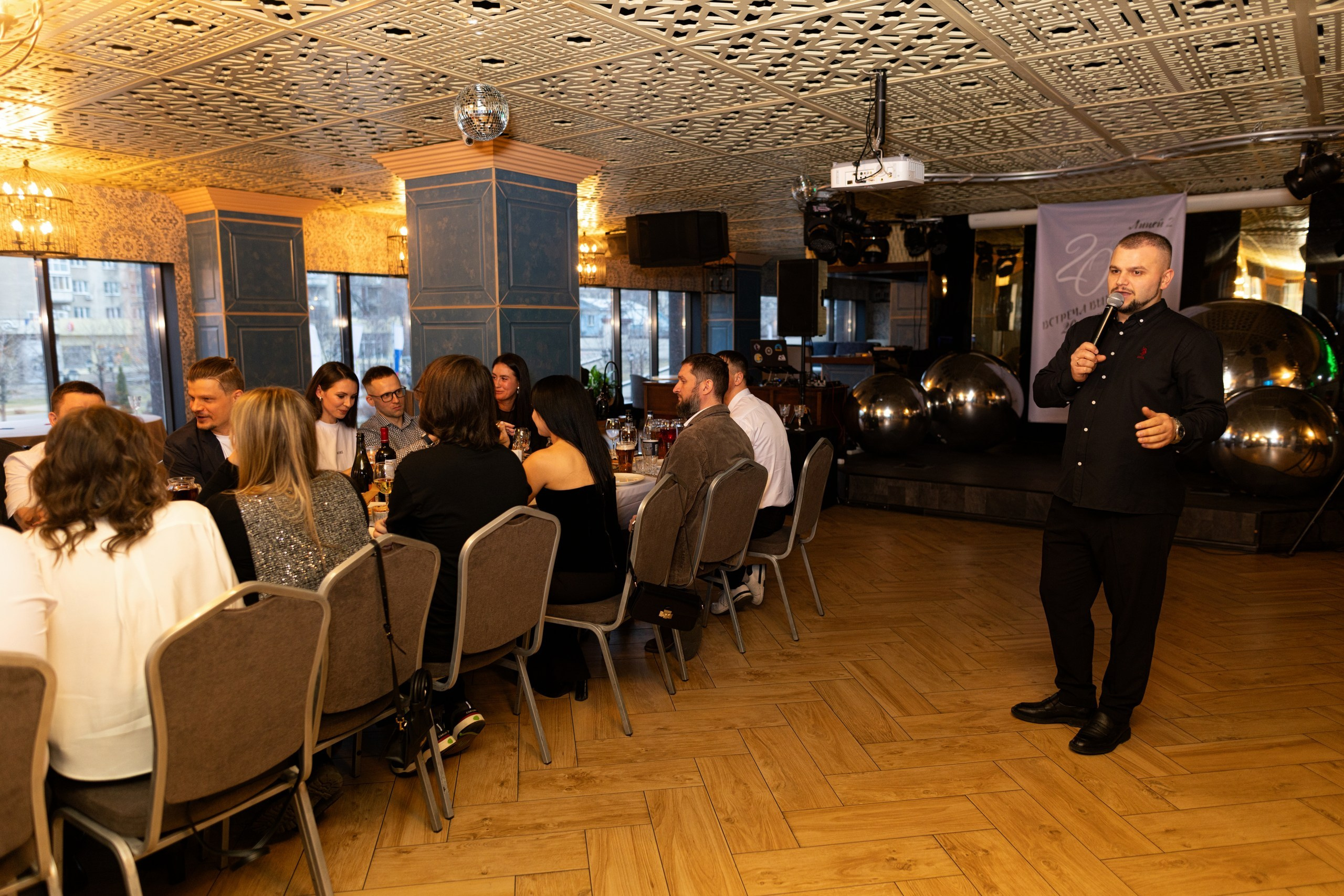 Встреча выпускников лицея № 2 г. Воронежа. 20 лет спустя. Дмитрий Шульгин, портретный фотограф в Воронеже