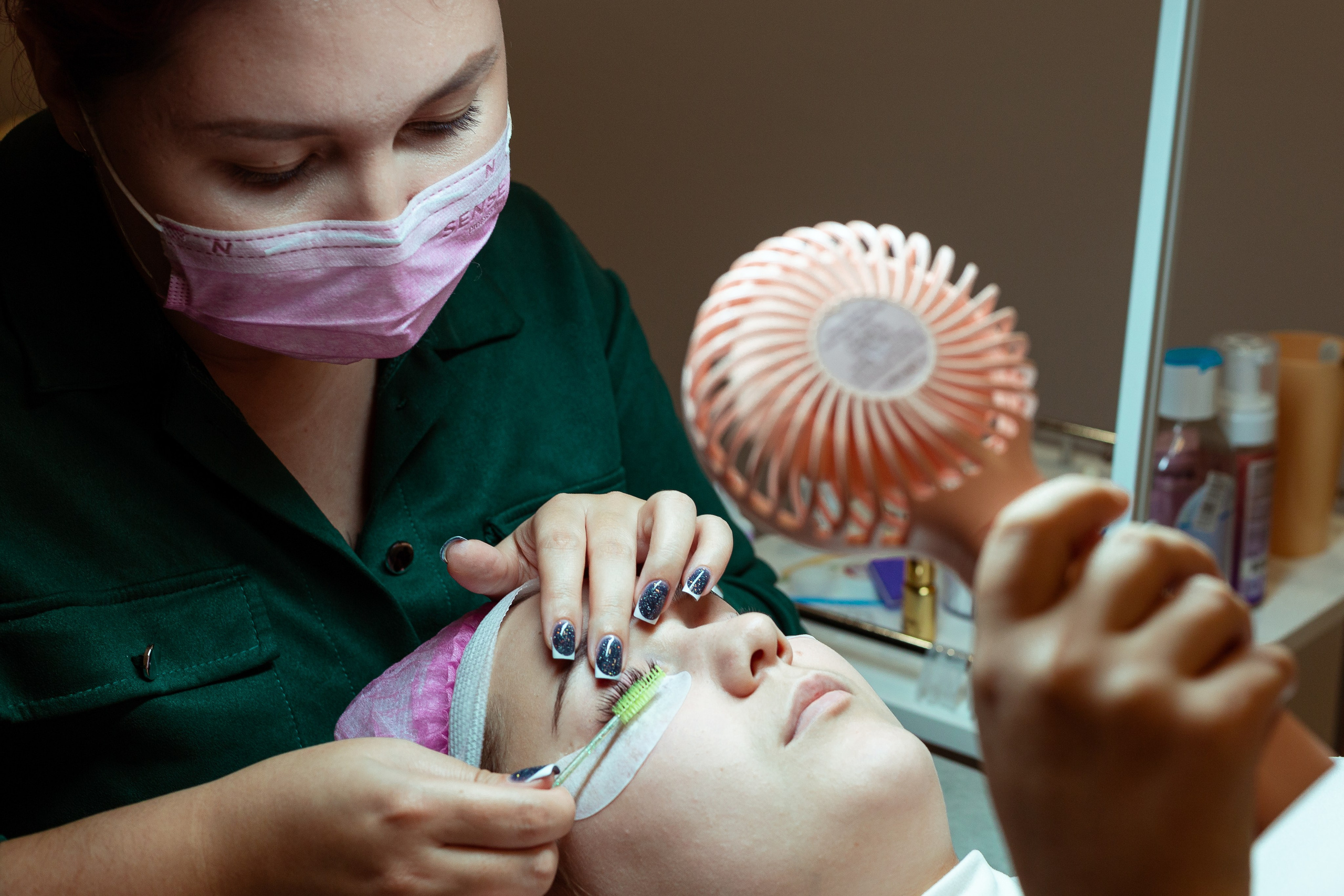 Наращивание ресниц: фото работы мастера