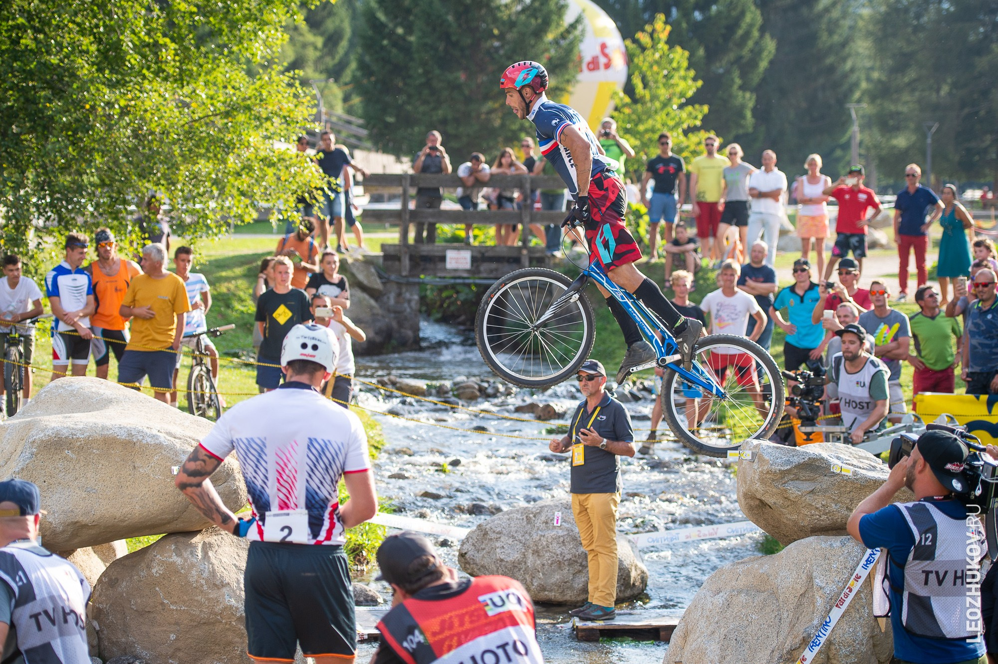 UCI Trials World Championships 2016 — finals. Sports photographer Leonid Zhukov
