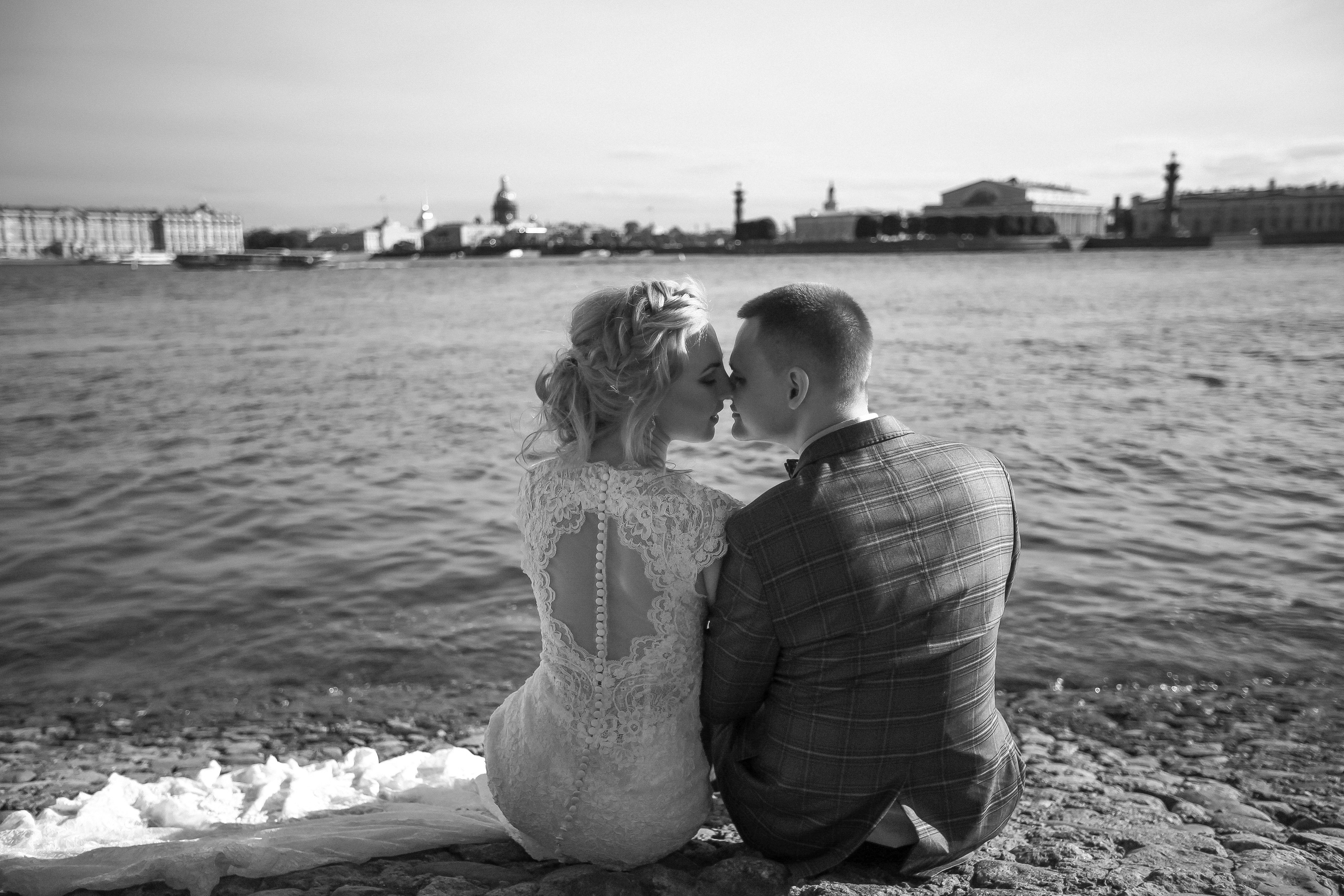 Ольга Владимир и прекрасная наша река Нева. Фотограф в Санкт-Петербурге Елизавета Сорокина