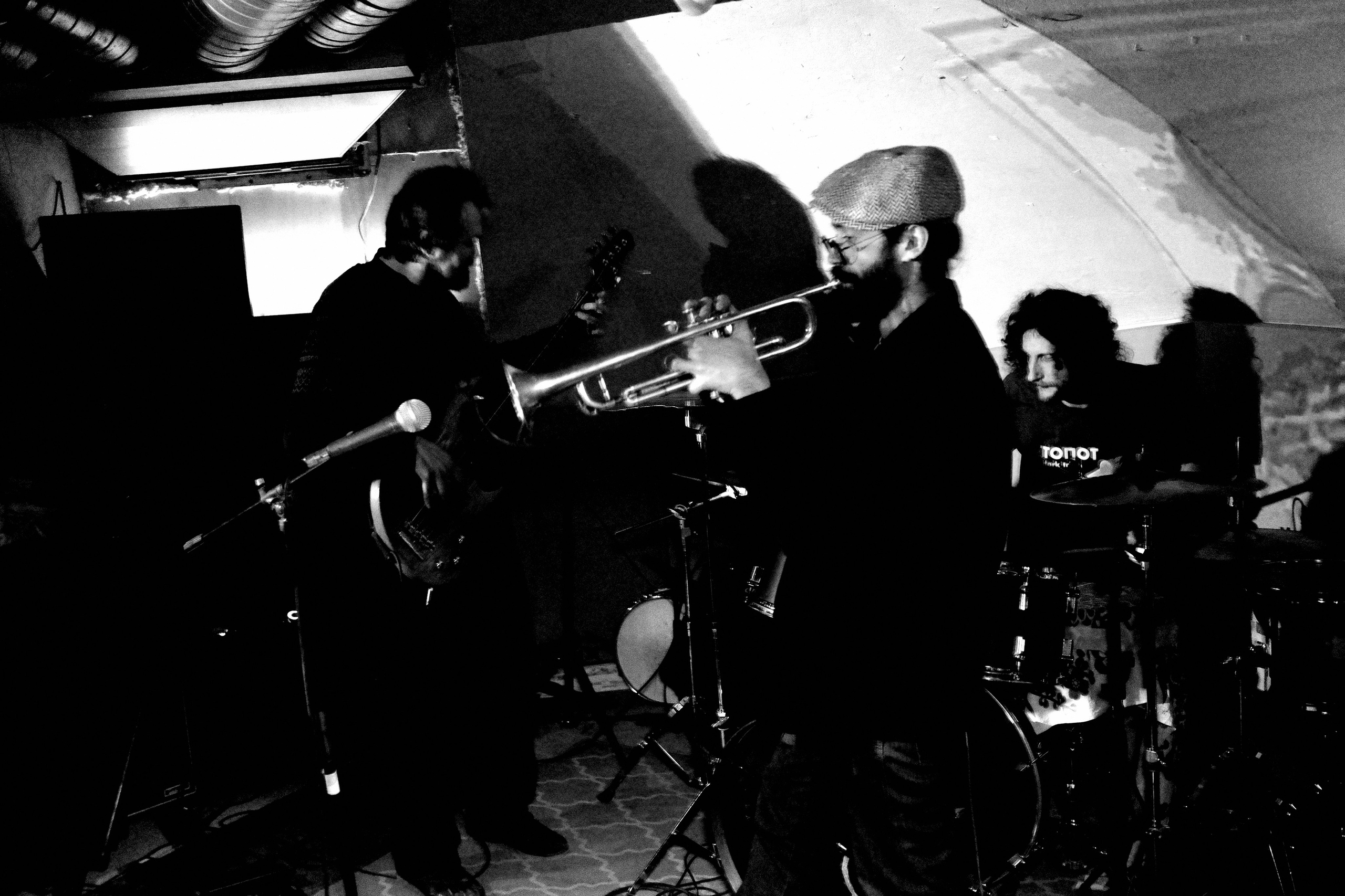 Пламень огненный 🎺. Миша Печёнкин | фотография