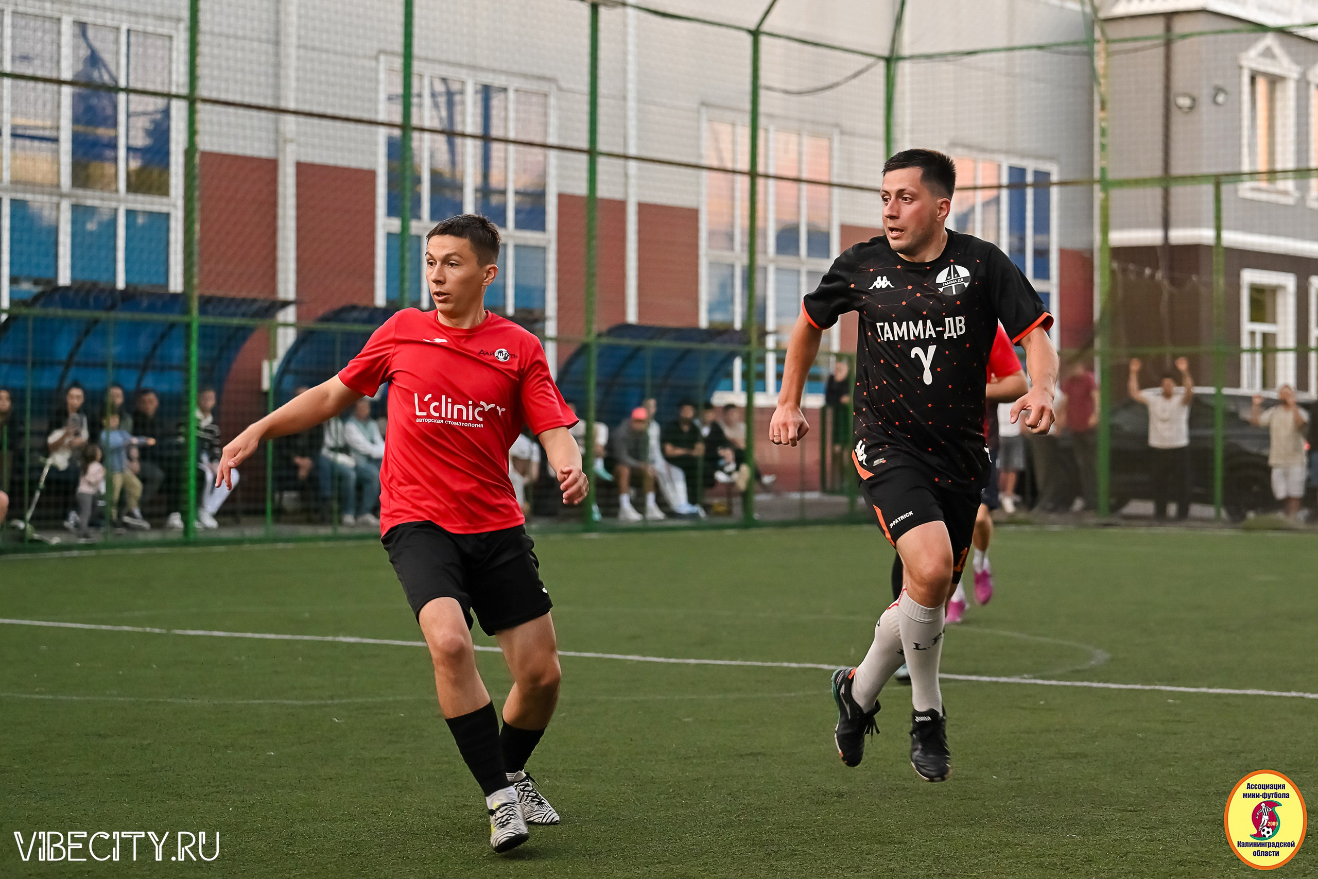 ИГРЫ МИНИ-ФУТБОЛЬНОЙ И КОРПОРАТИВНОЙ ЛИГИ. VIBECITY.RU Вайб Сити Ру Фоторепортажи Фотоотчеты Калининград