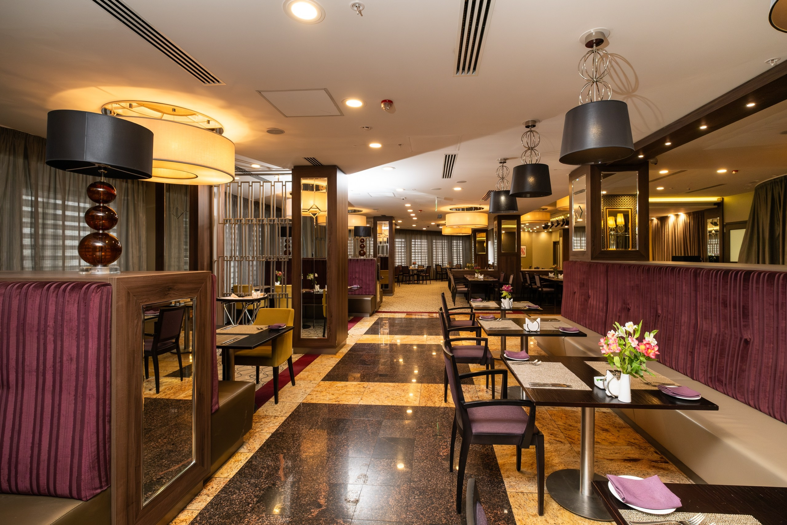 КП Мебель Град. Фотограф и видеограф в Тюмени Анна Жагорина, ваши фото еще не отдавали так быстро!