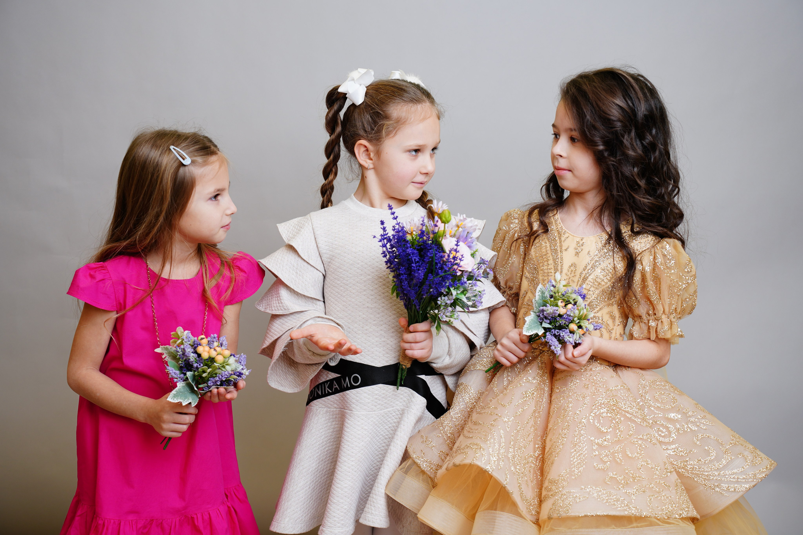 MEMENTO.Выпускные альбомы, школьные, юбилейные и другие книги. Ростов-на-Дону