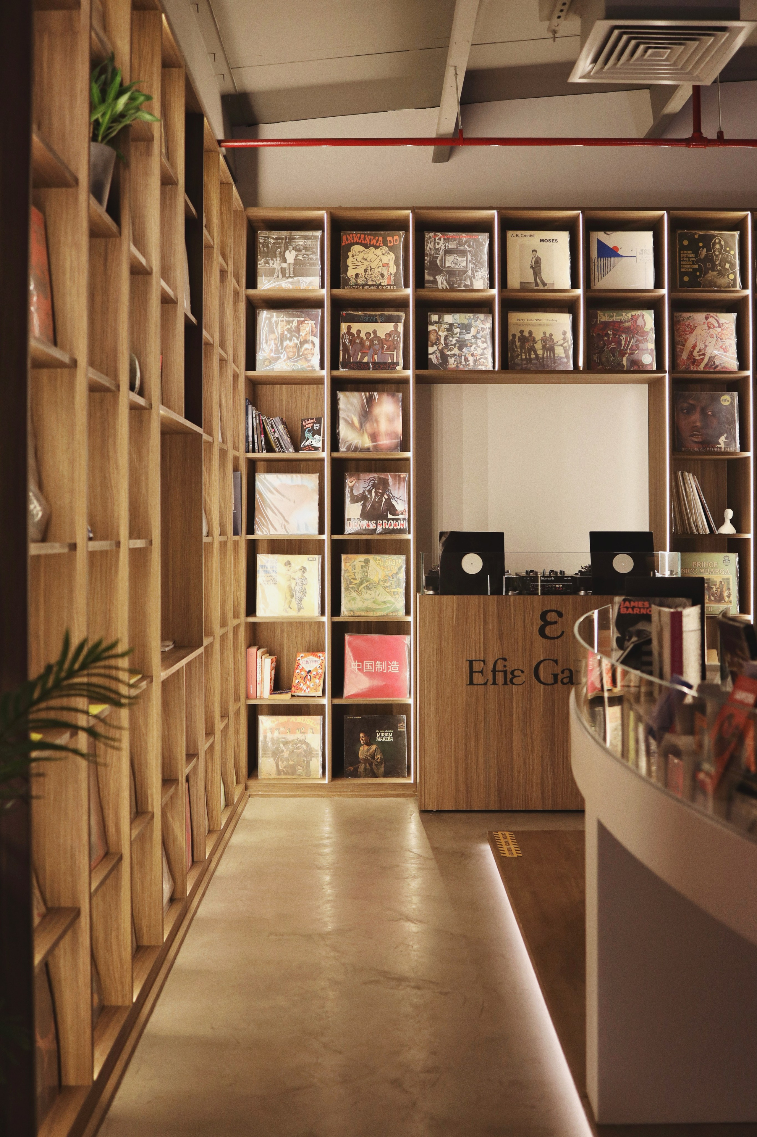 Fawaz Abdulazeez, Library co-founder / Dubai 2024. POLINA MÔMOT