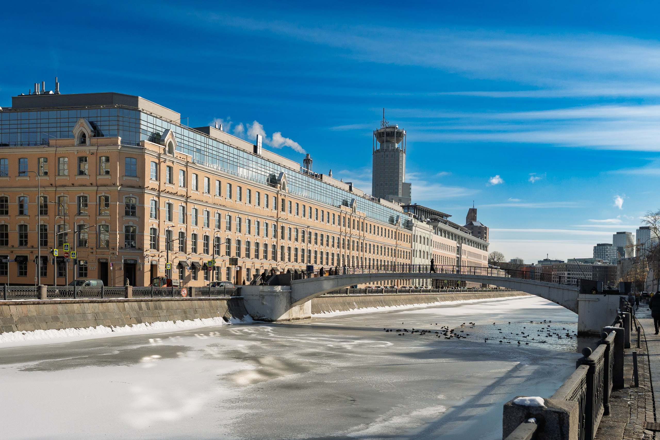 Архитектура и недвижимость. Ход строительства. Съемка с дрона. Профессиональное решение для частных лиц и бизнеса