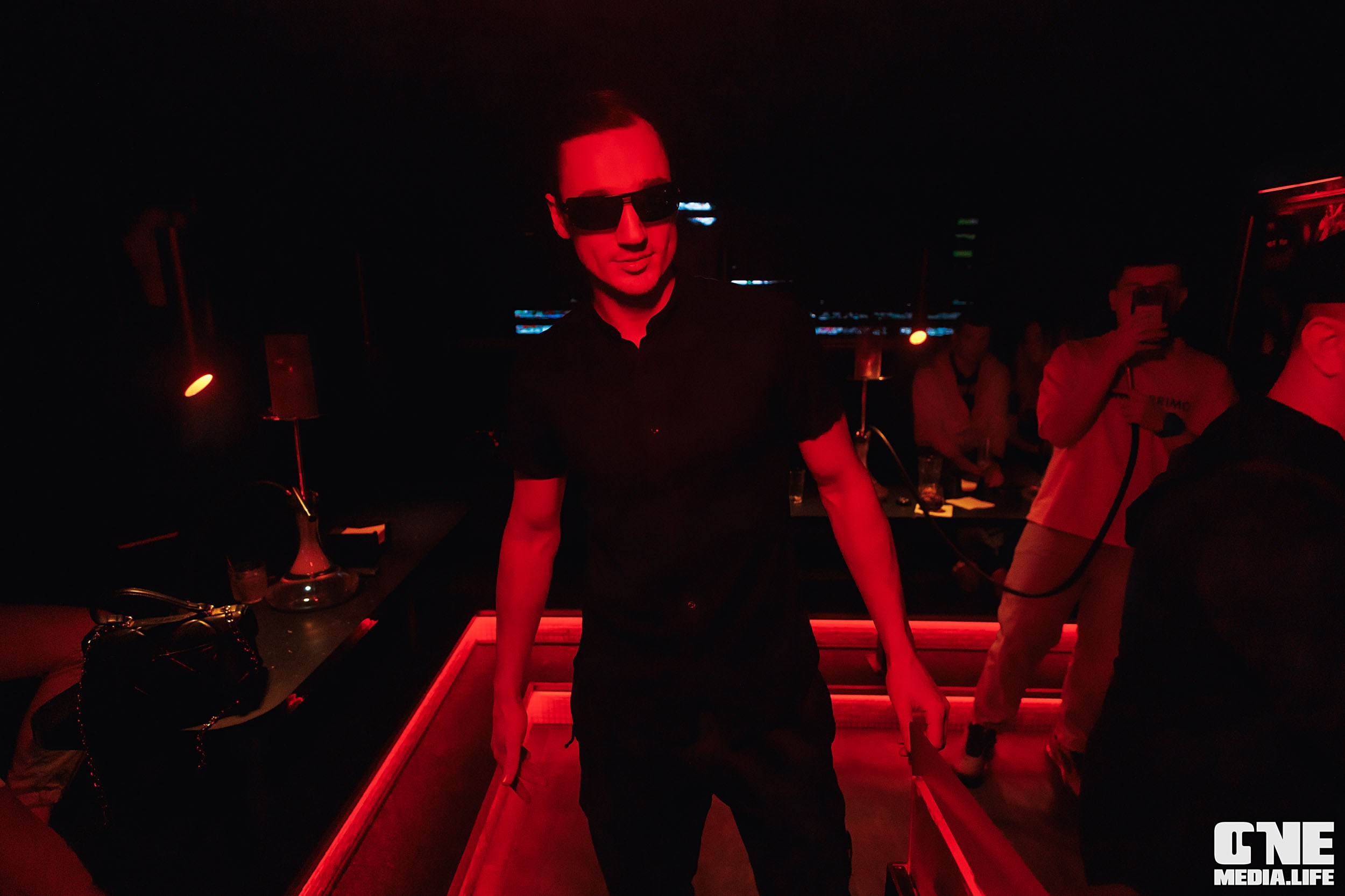Фоторепортаж из бара Secret. One Media Life: фоторепортажи, фотоотчеты с мероприятий и заведений