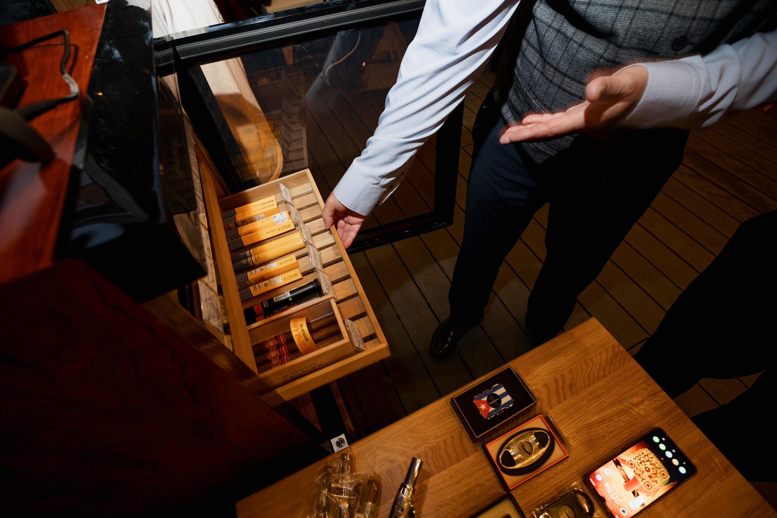 РЕСНОТА — СИГАРНЫЙ ВЕЧЕР. СВОИ. ФОТООТЧЕТЫ-СОБЫТИЯ-МЕСТА