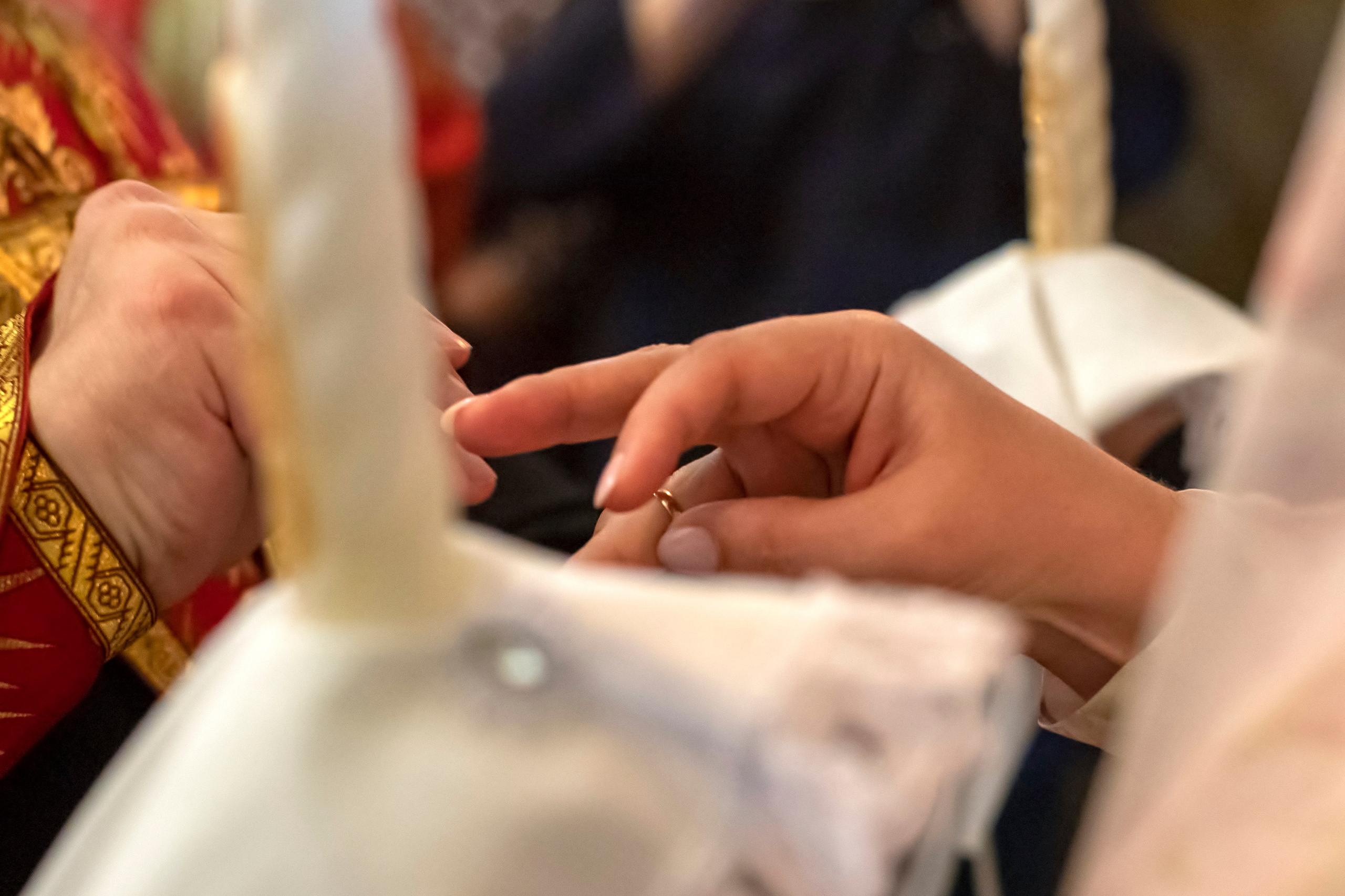 Венчание в храме Климента Папы Римского на Третьяковской. Свадебный и семейный фотограф в Москве Ирина Гончарова