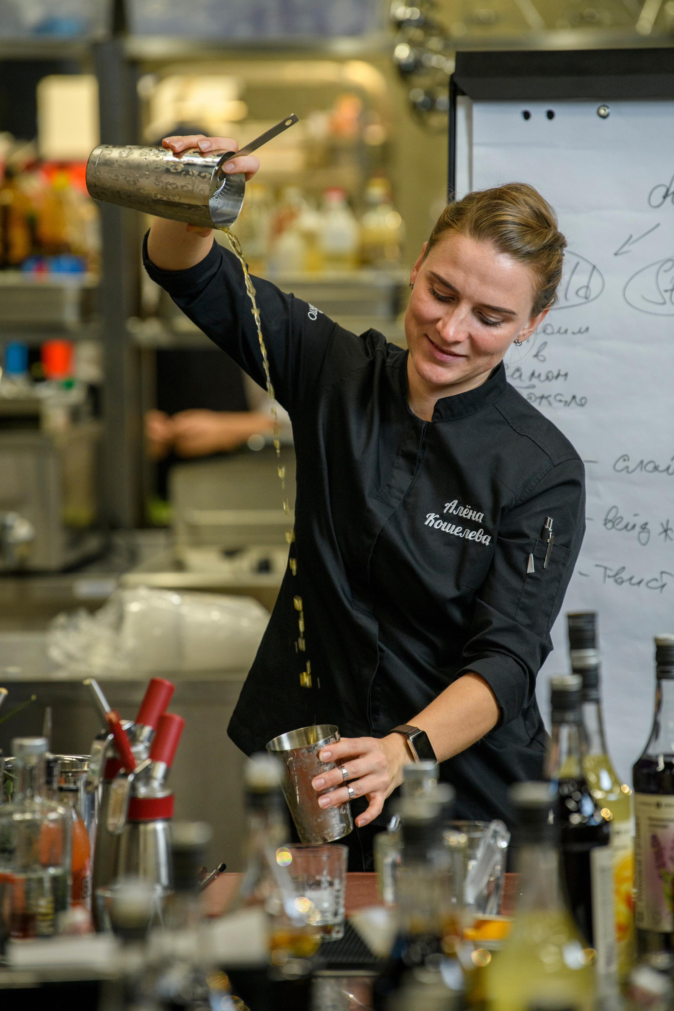 Бар — моя сцена: история Алены Кошелевой. Создание обучающих видеороликов Puponin Production