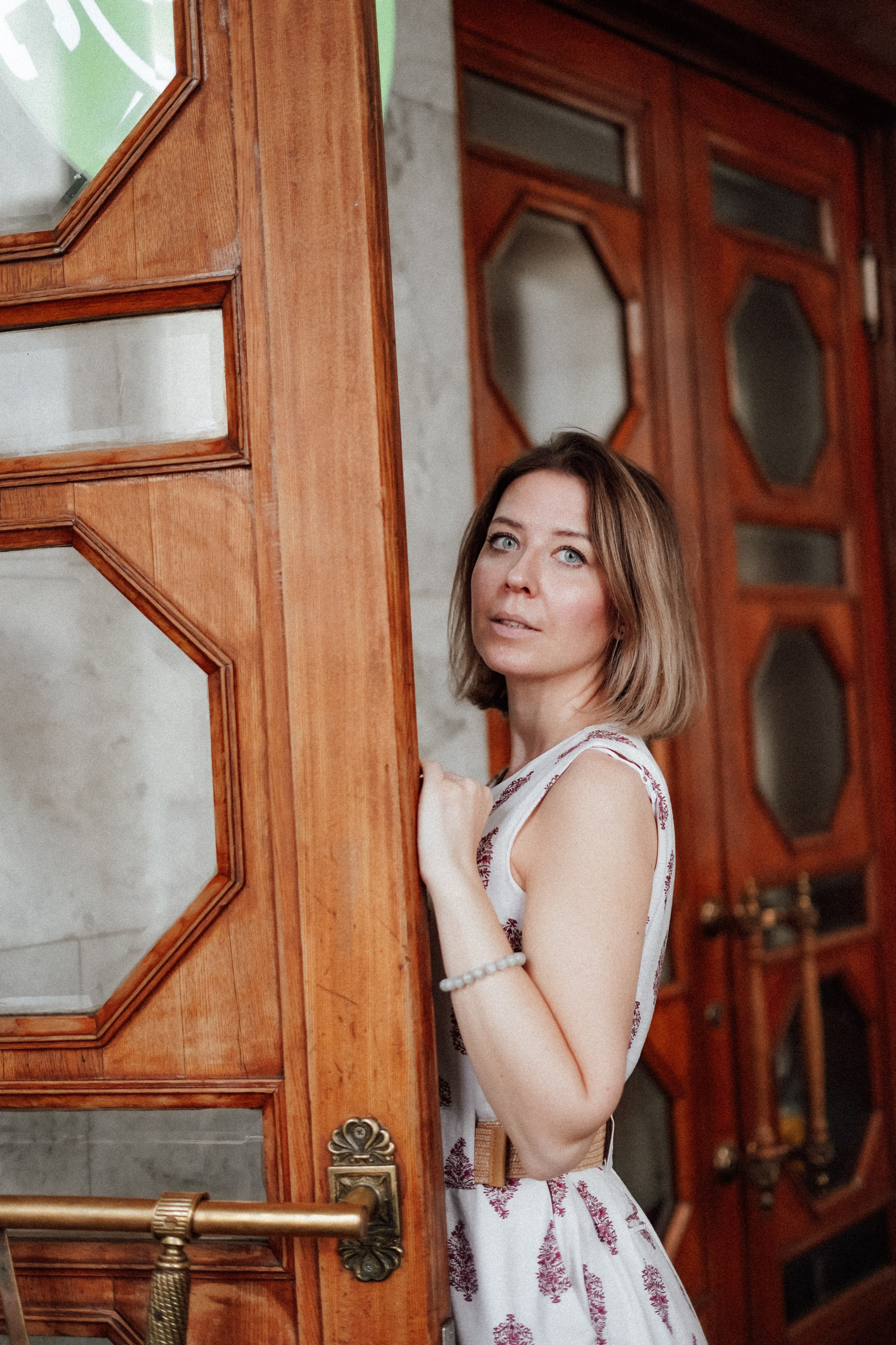 Фотопрогулка с Леной по Москве. Фотограф в Сочи и Абхазии | Фототуры | September Air